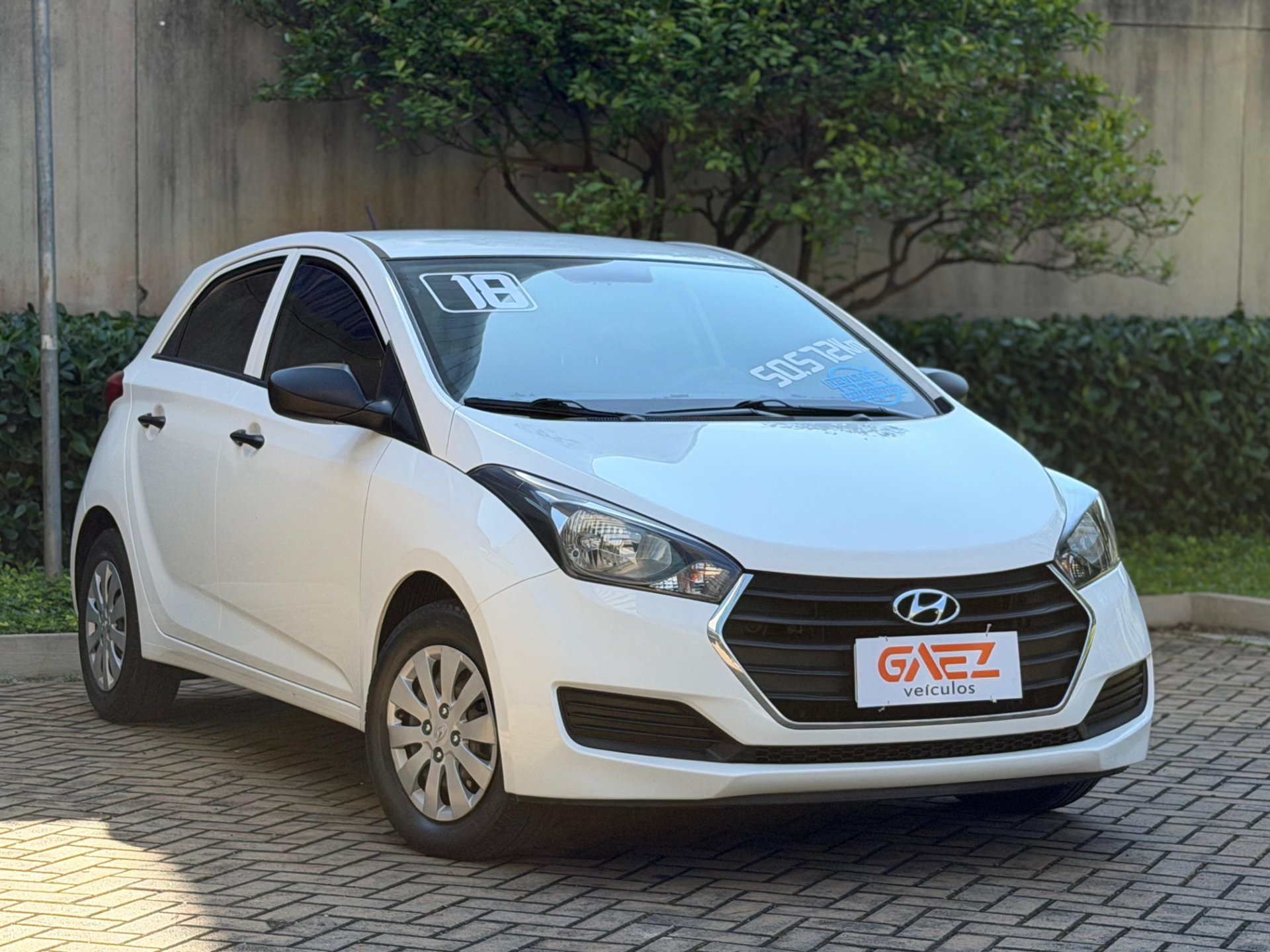 HYUNDAI HB20