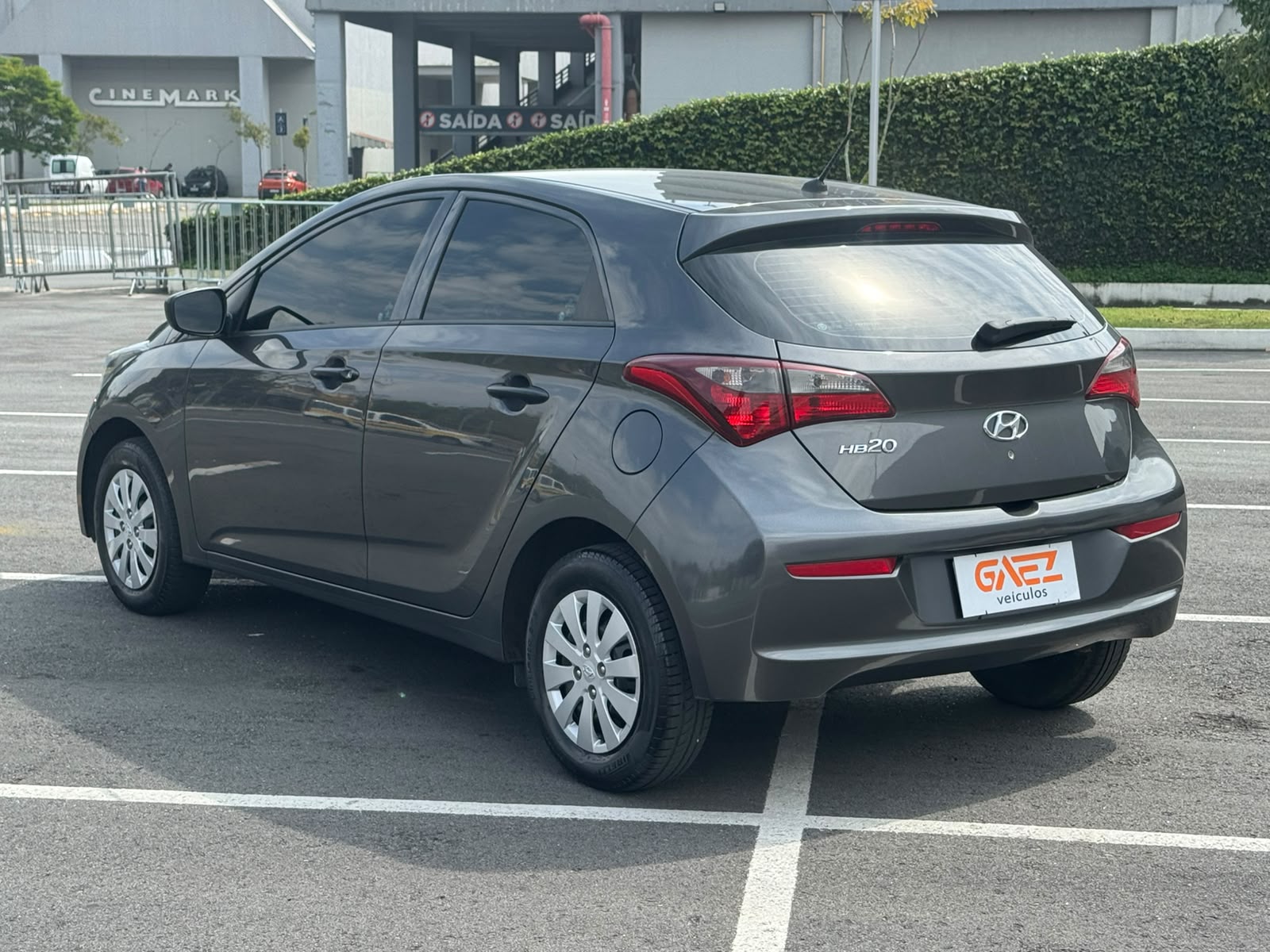 HYUNDAI HB20