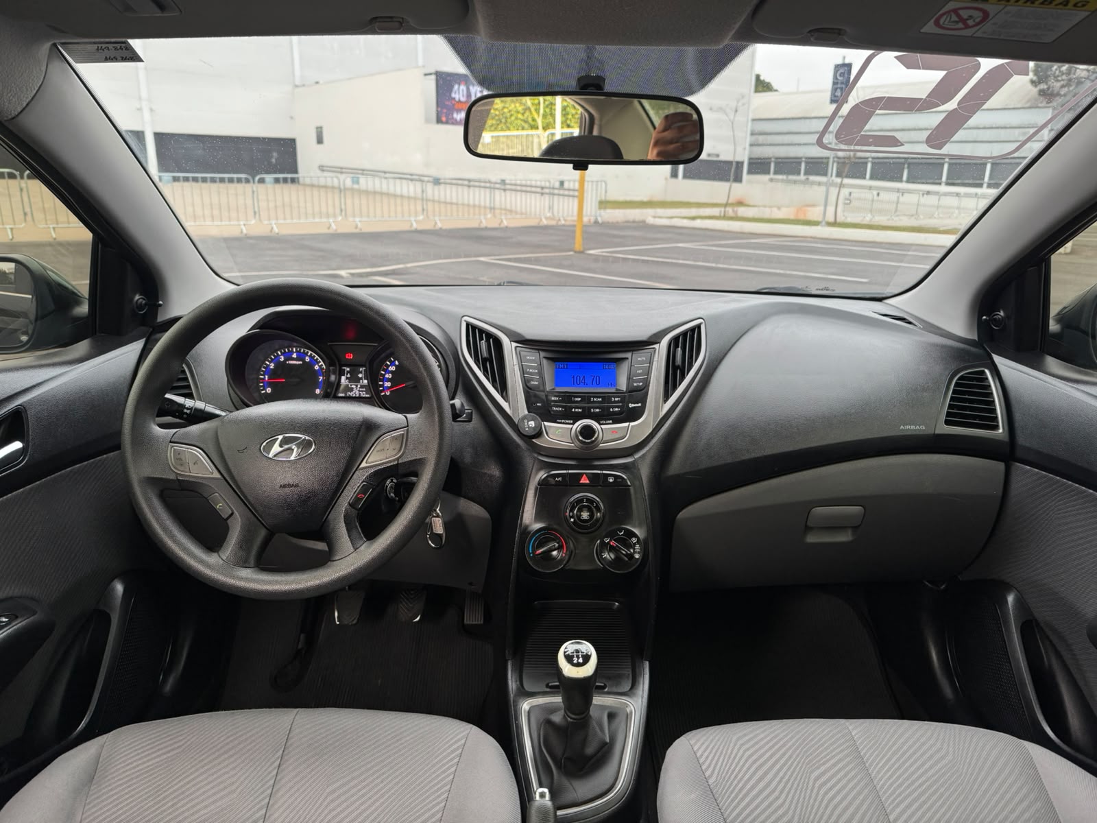 HYUNDAI HB20S