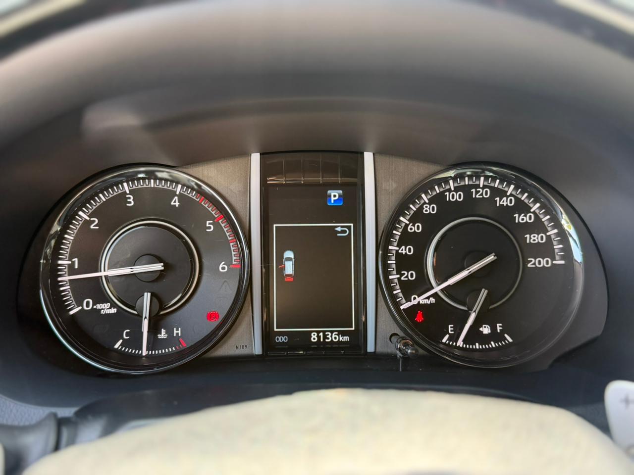 TOYOTA HILUX SW4