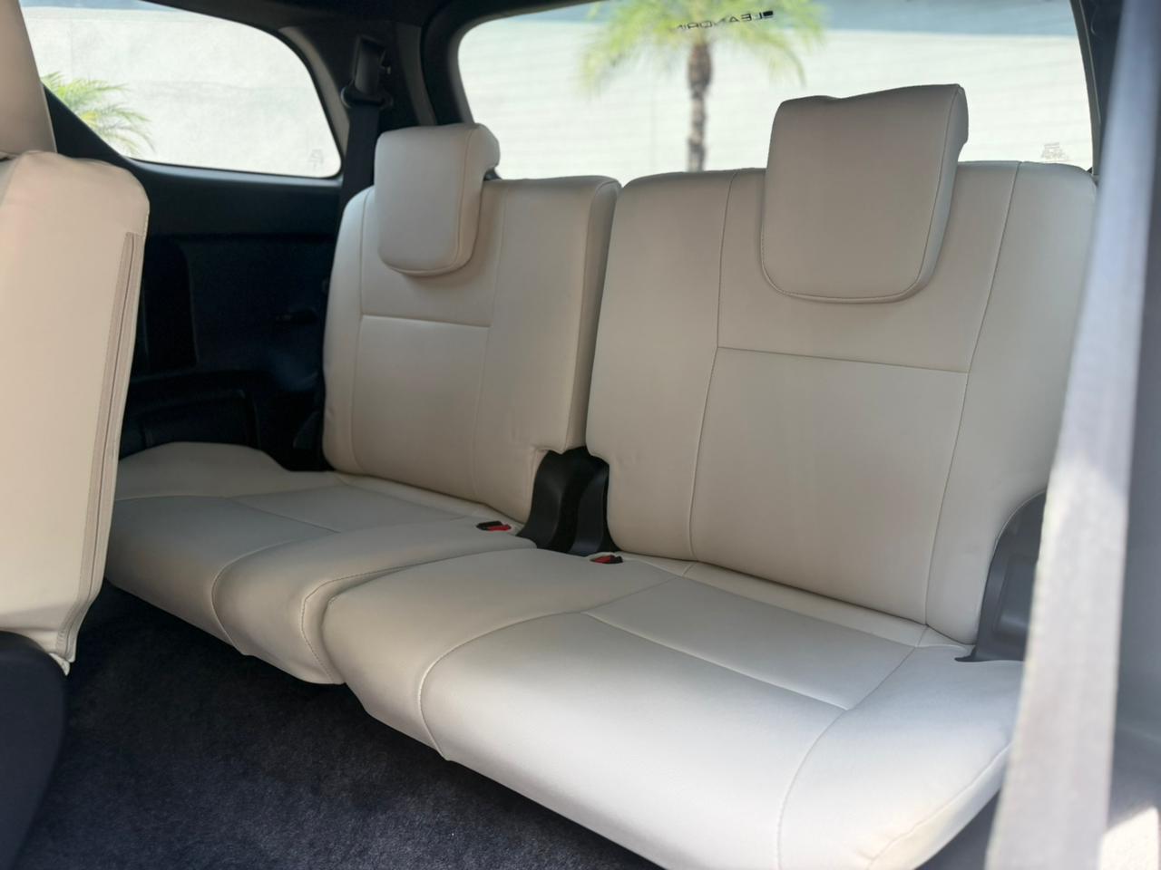 TOYOTA HILUX SW4