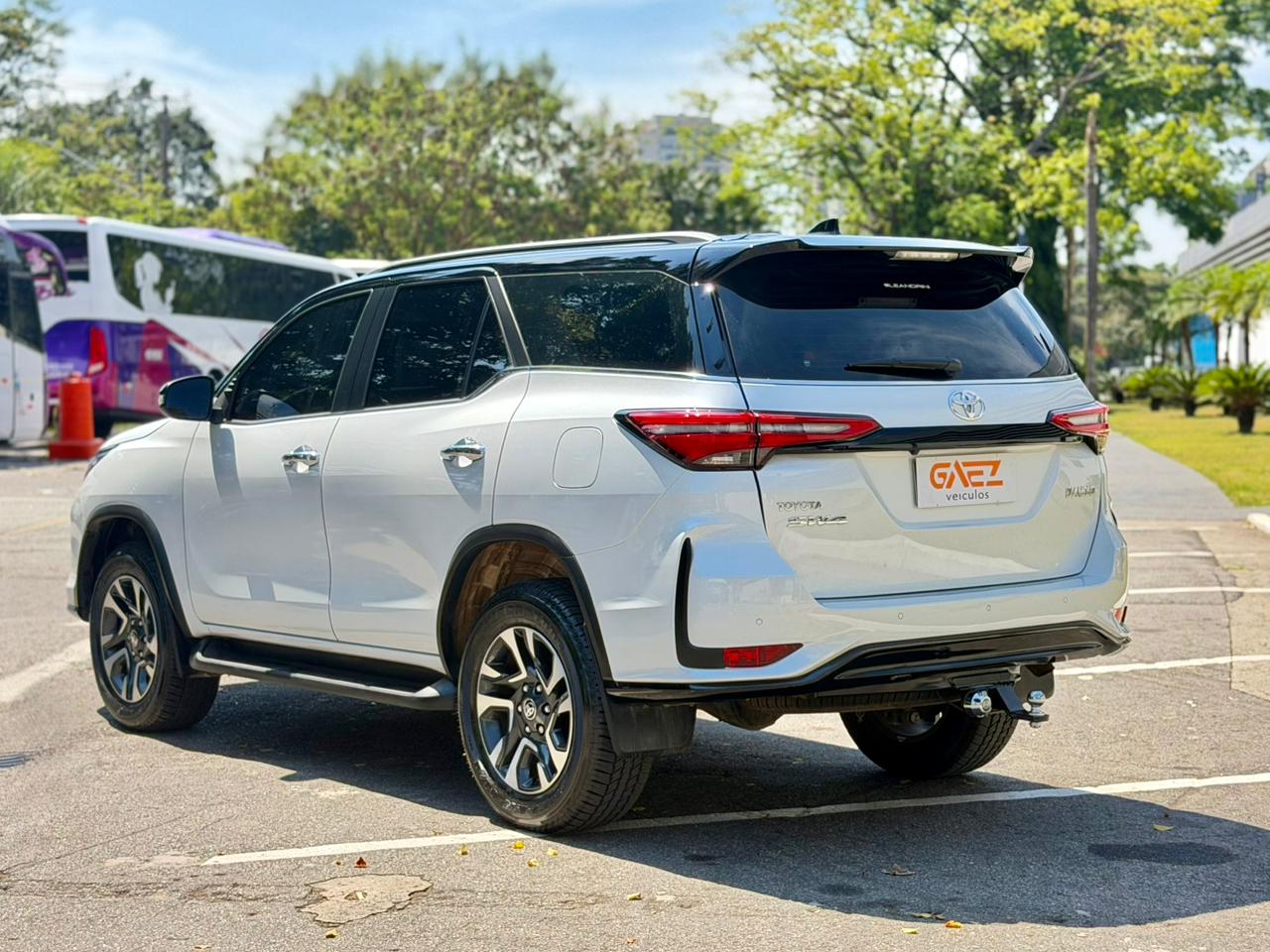 TOYOTA HILUX SW4