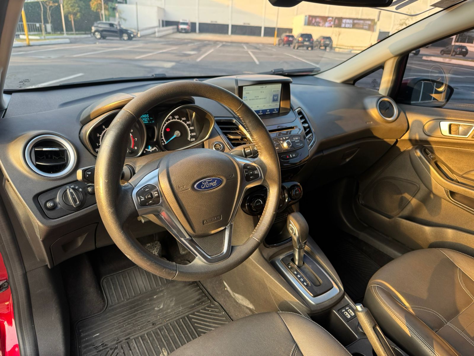FORD FIESTA