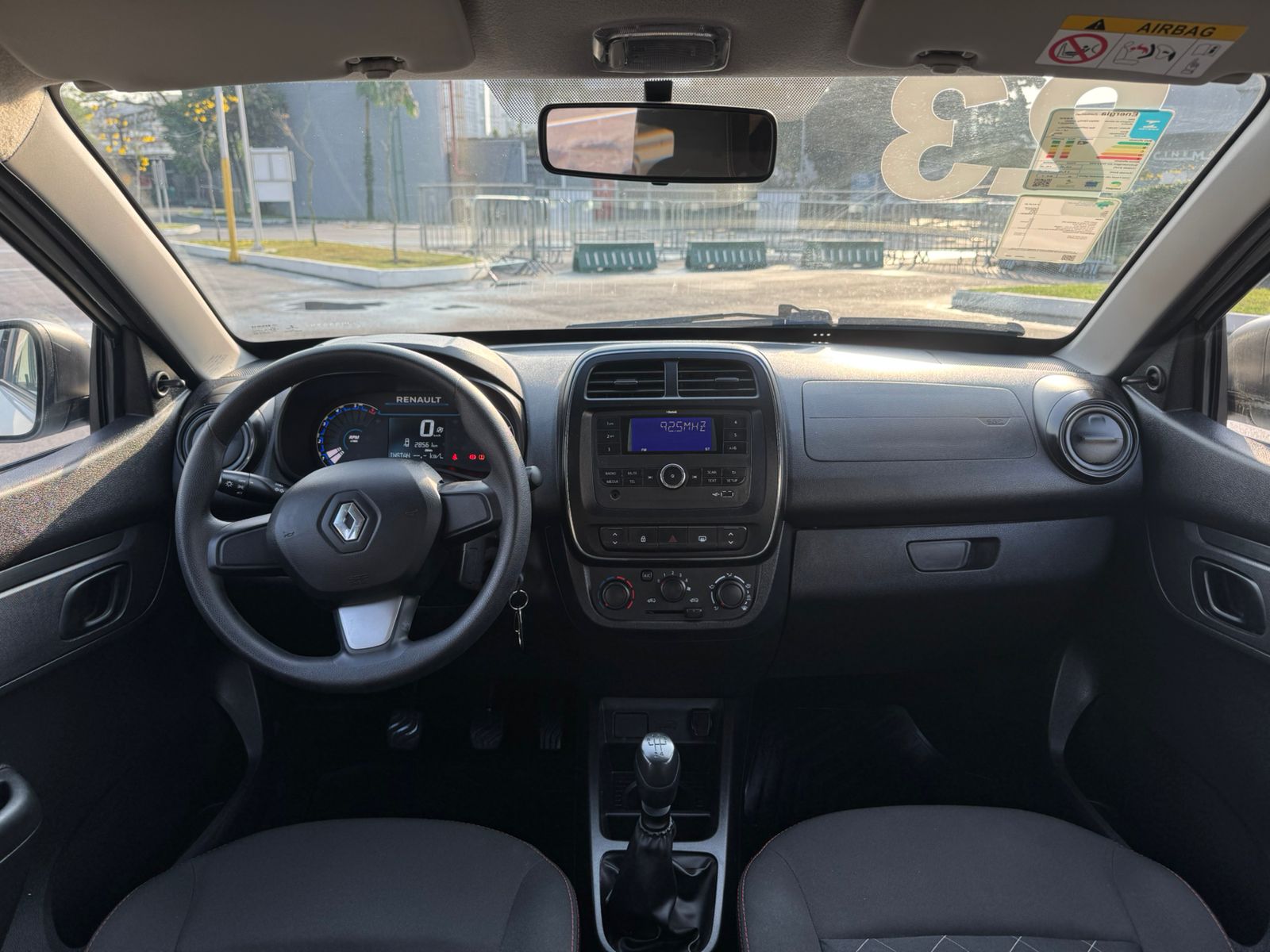 RENAULT KWID