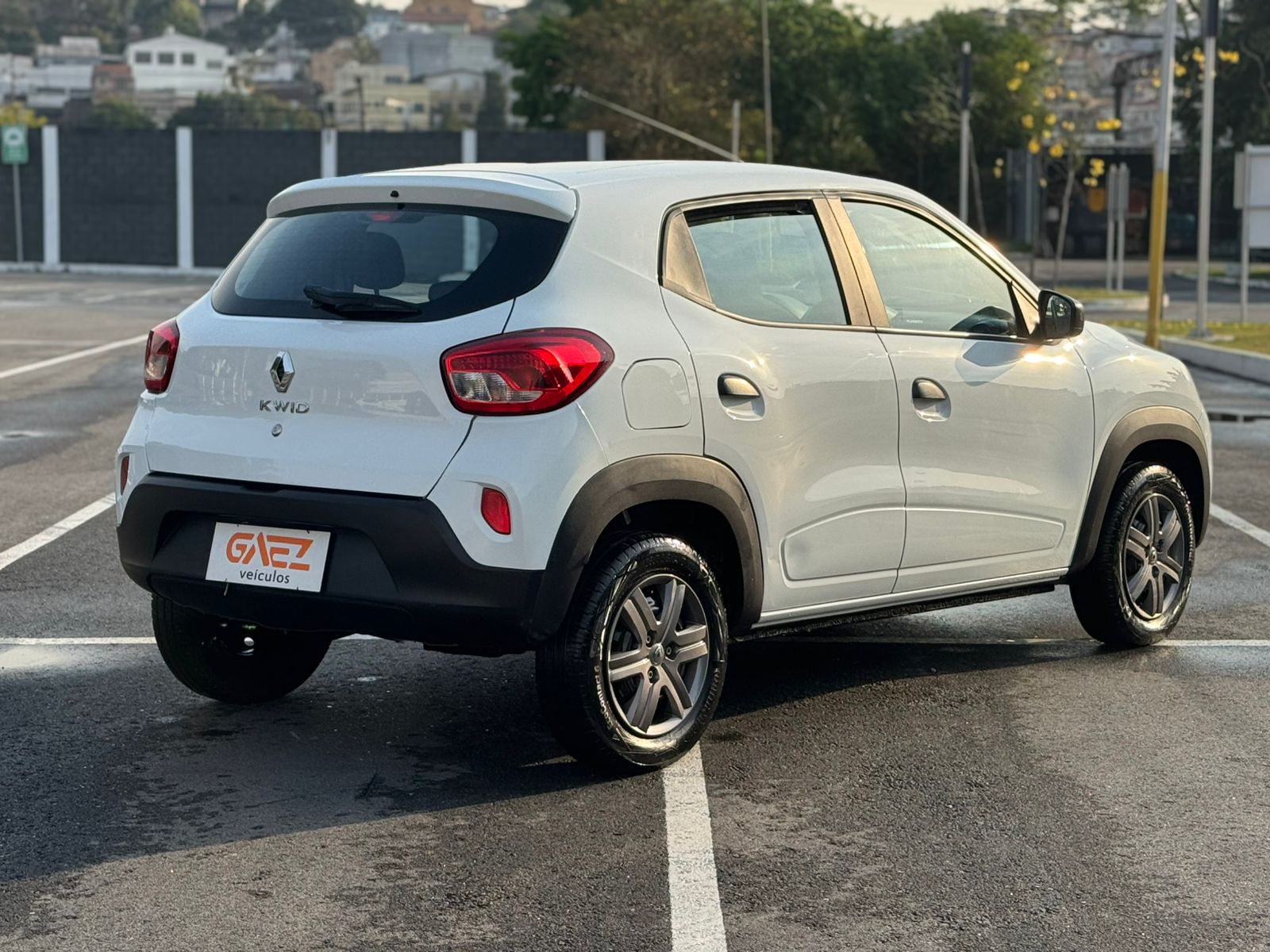 RENAULT KWID