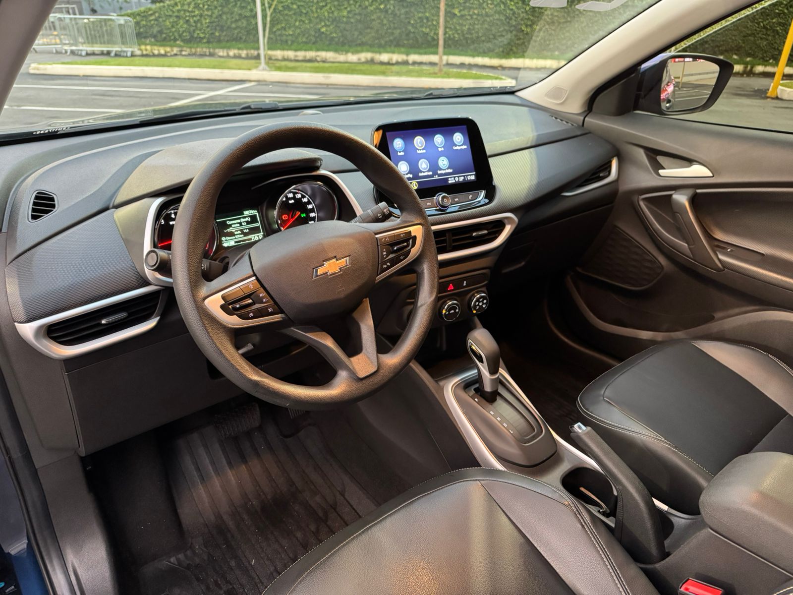 CHEVROLET TRACKER