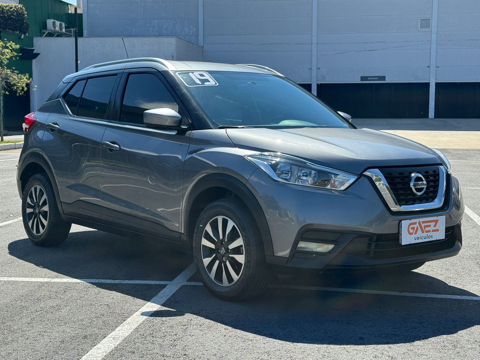NISSAN KICKS