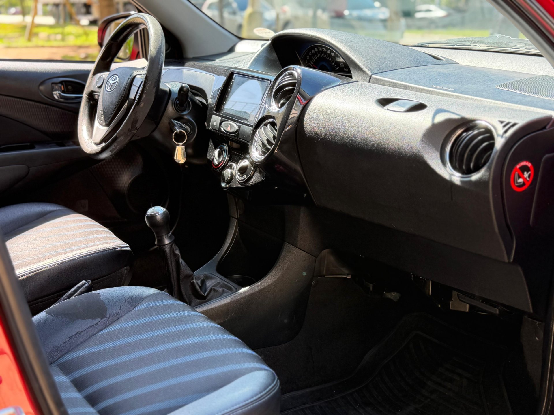 TOYOTA ETIOS