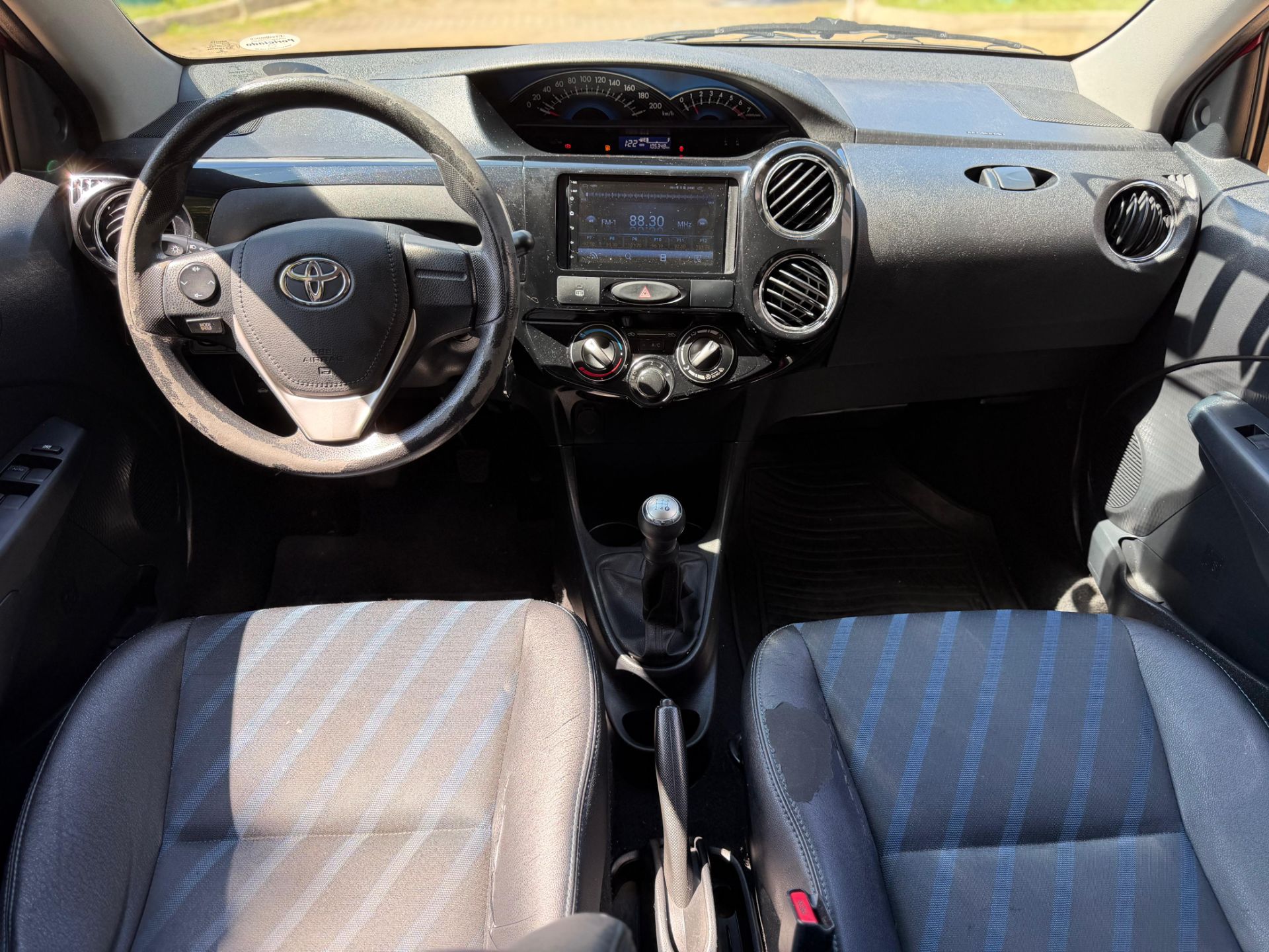 TOYOTA ETIOS