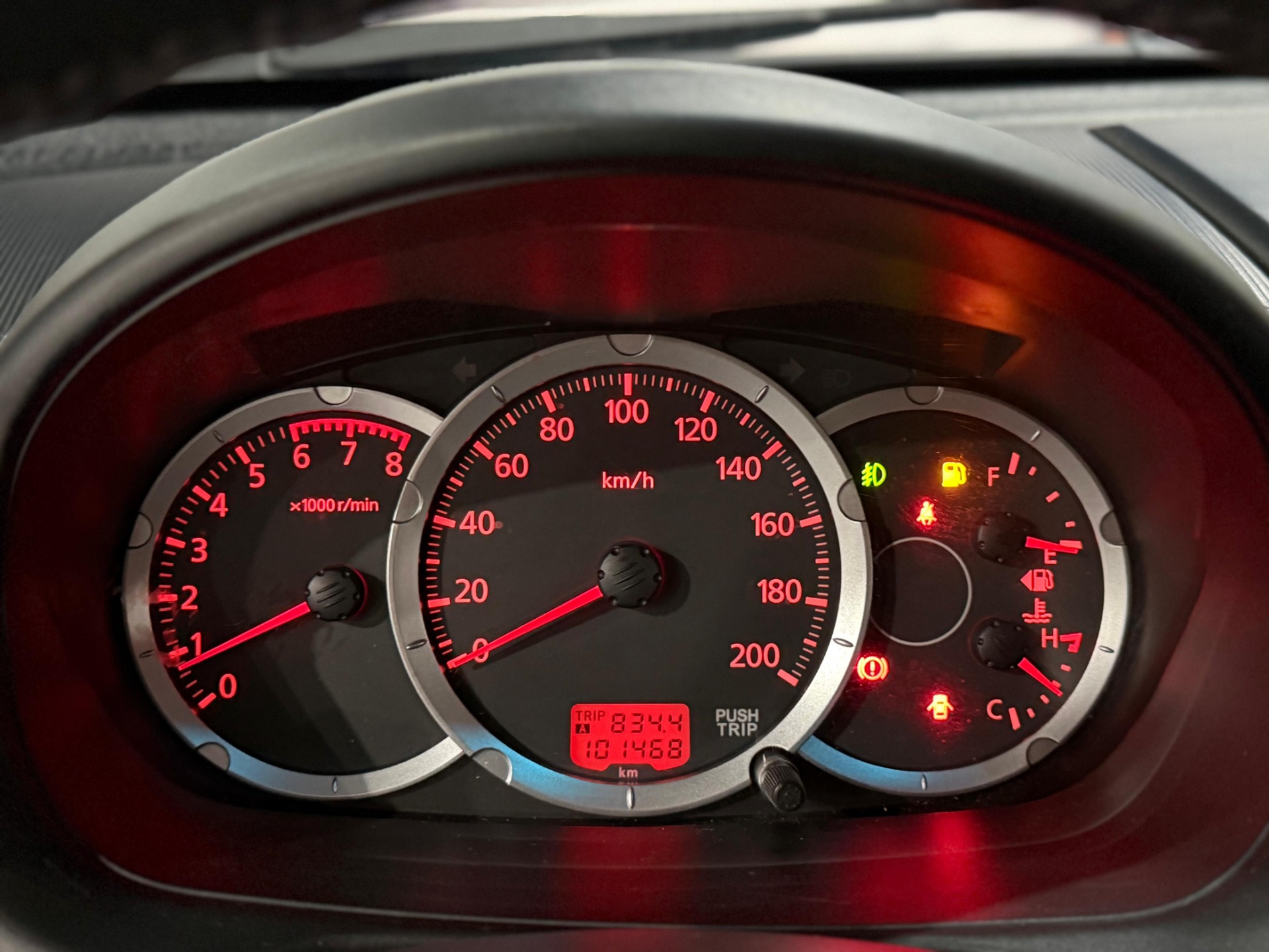 MITSUBISHI L200 TRITON