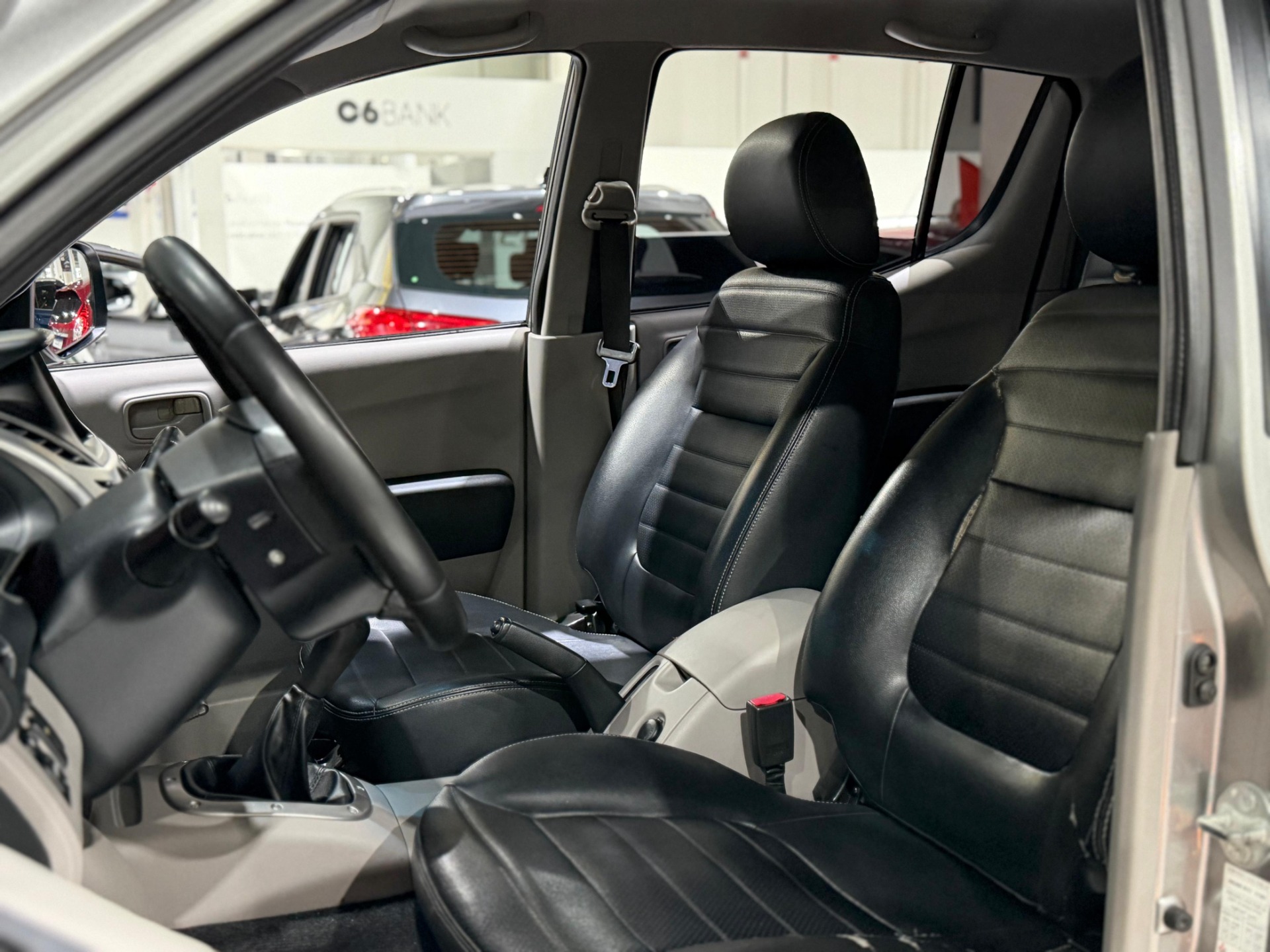 MITSUBISHI L200 TRITON