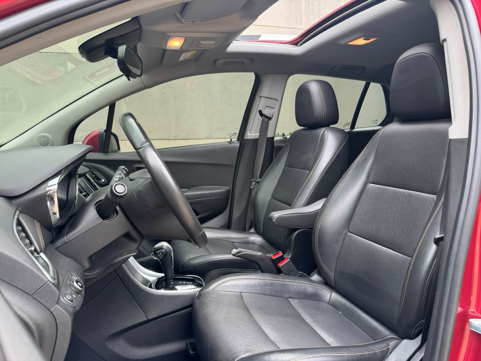 CHEVROLET TRACKER