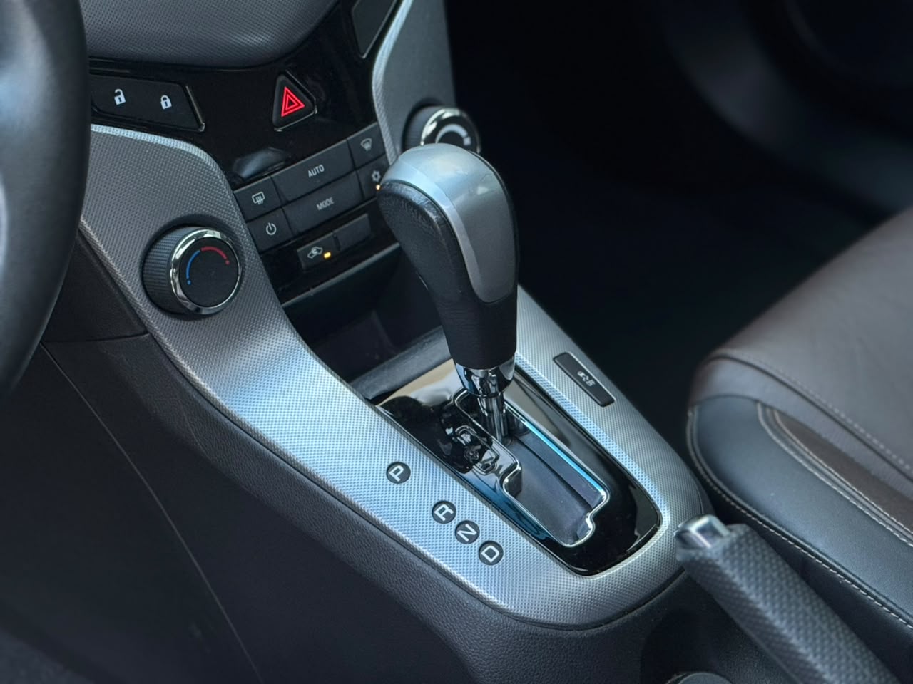CHEVROLET CRUZE
