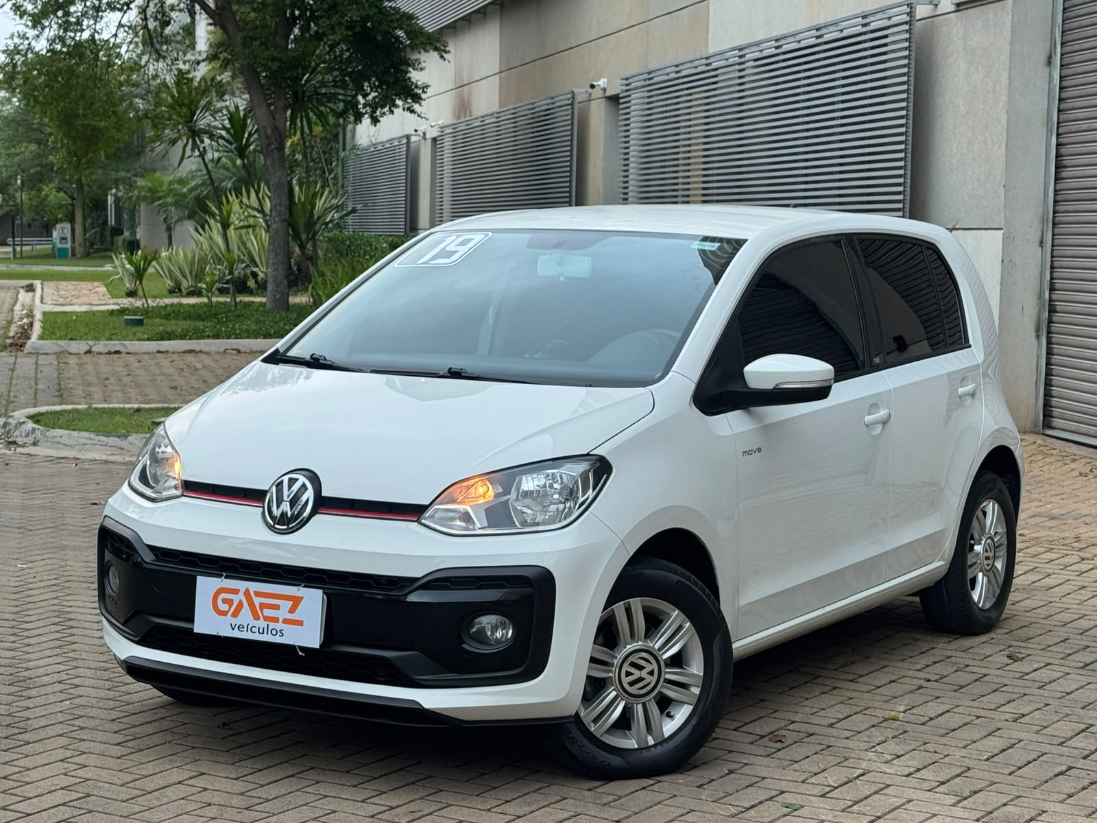 VOLKSWAGEN UP