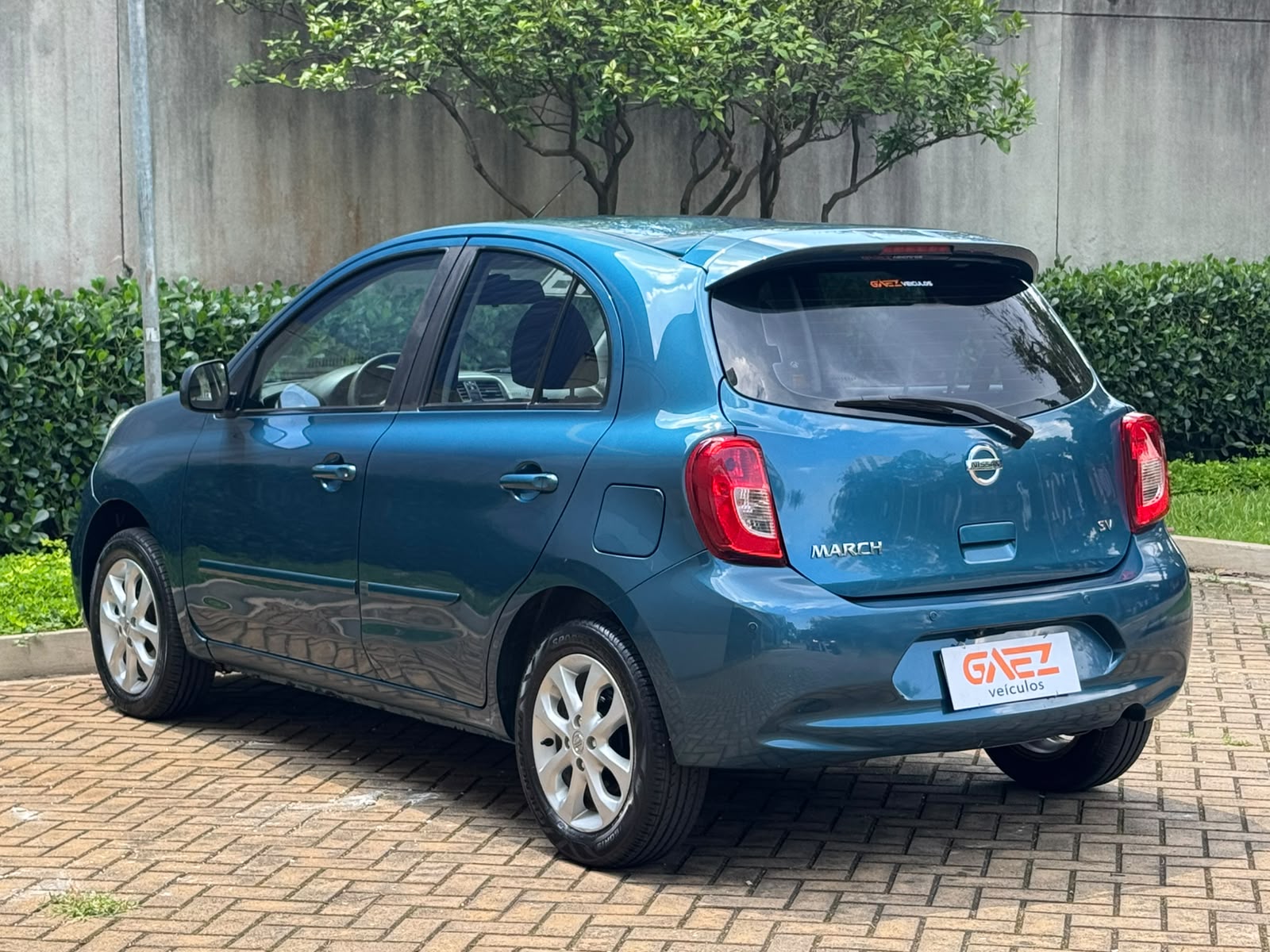 NISSAN MARCH