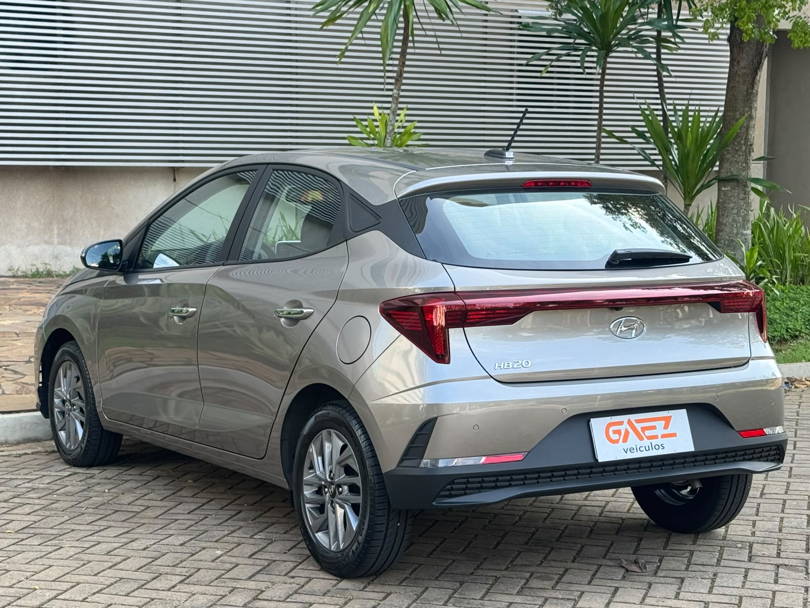 HYUNDAI HB20
