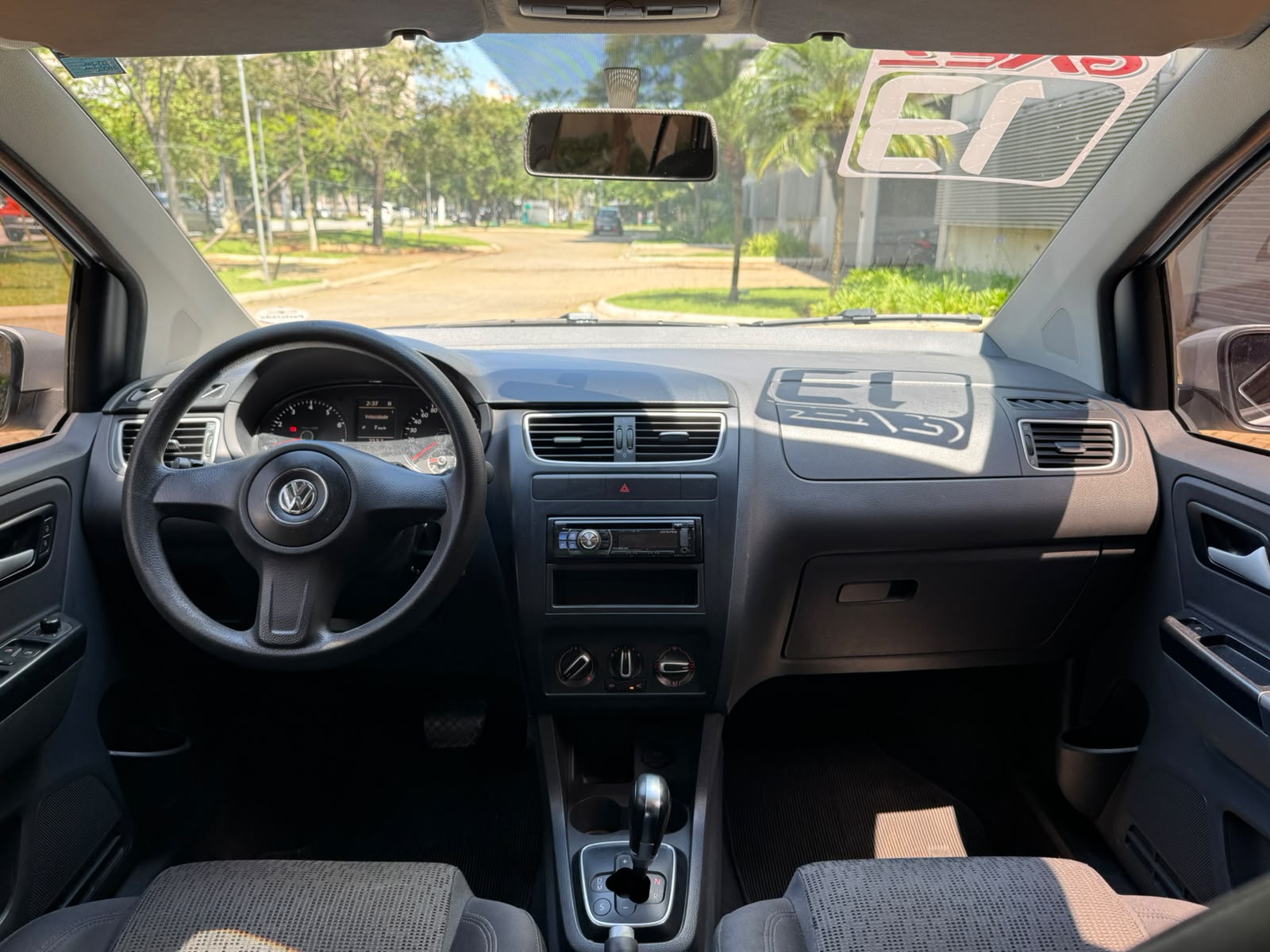 VOLKSWAGEN FOX