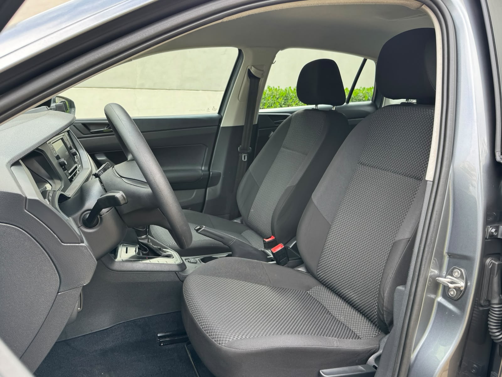 VOLKSWAGEN VIRTUS