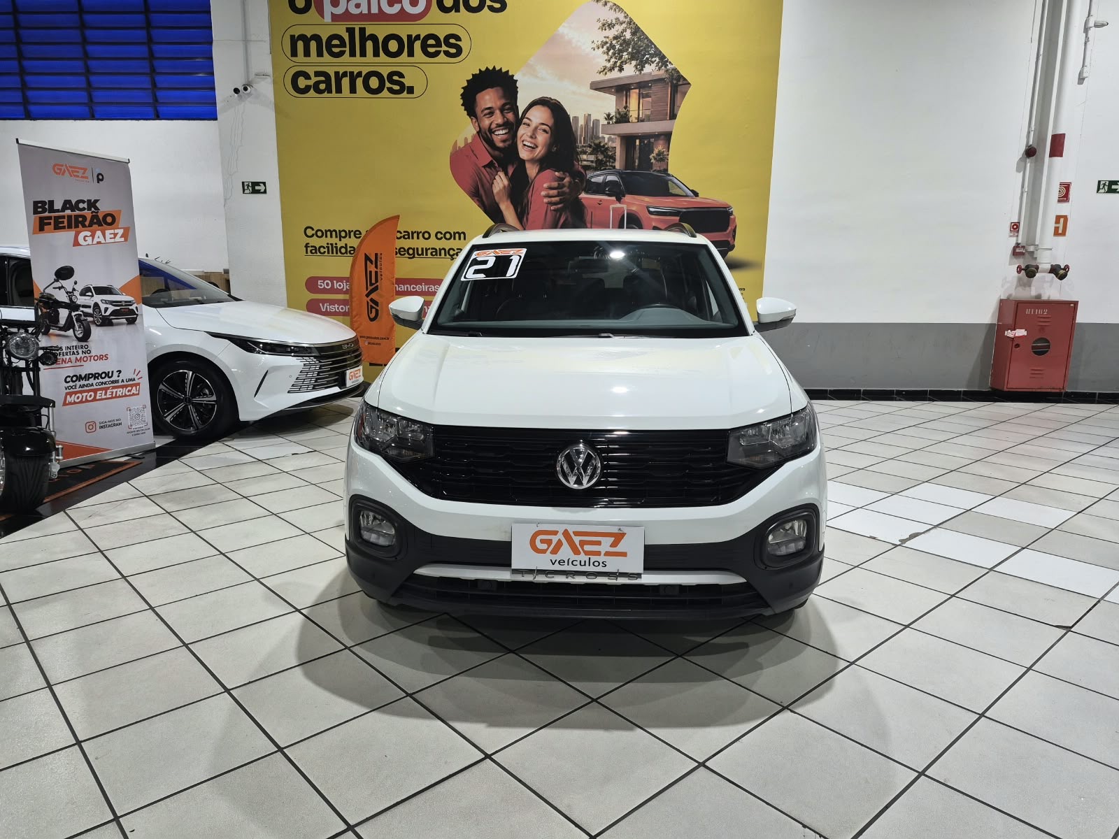 VOLKSWAGEN T-CROSS