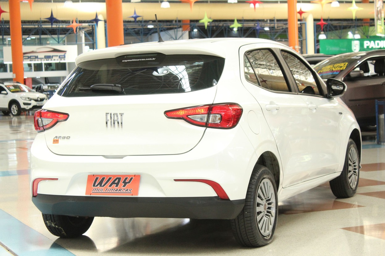 Car Image 18