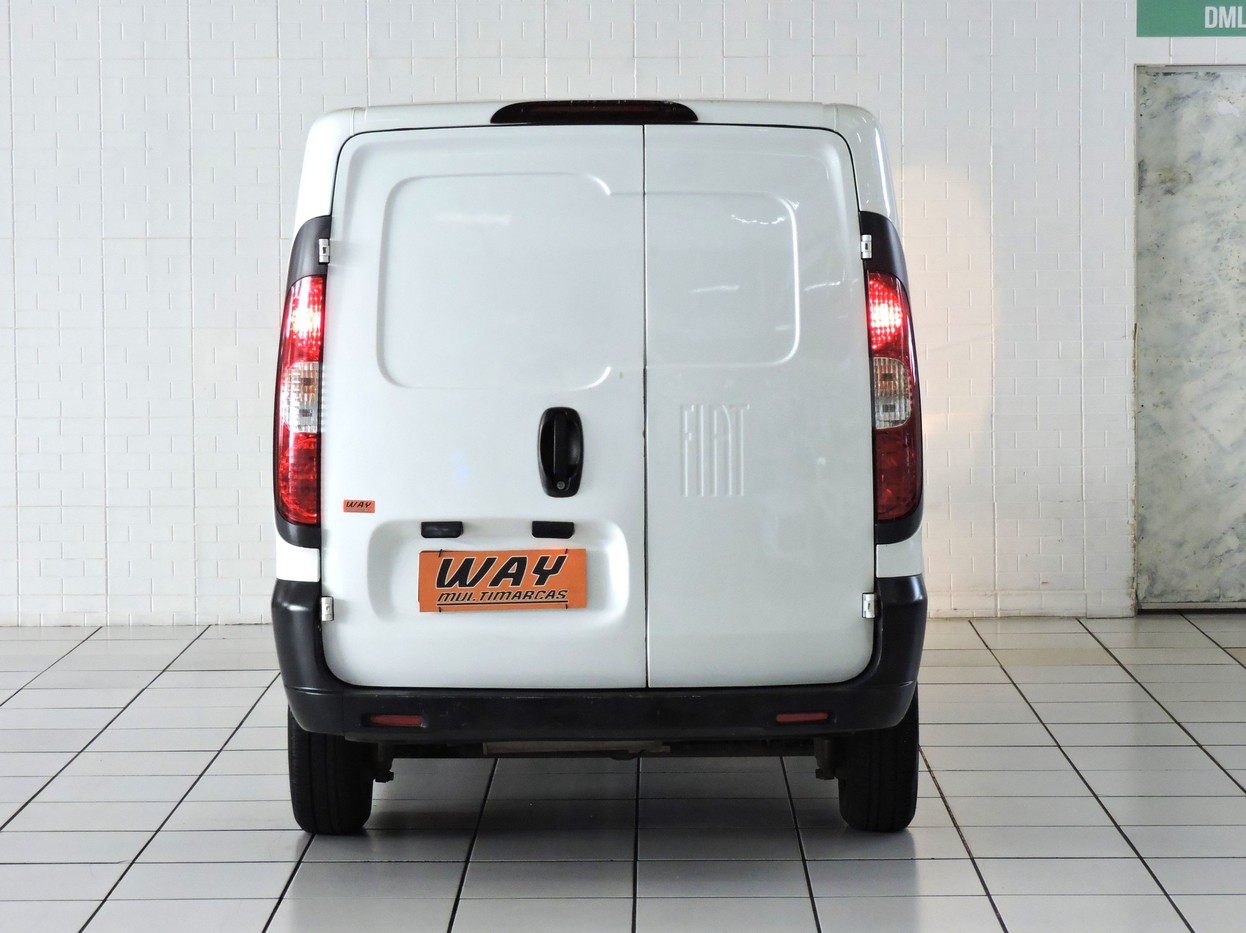 Car Image 9