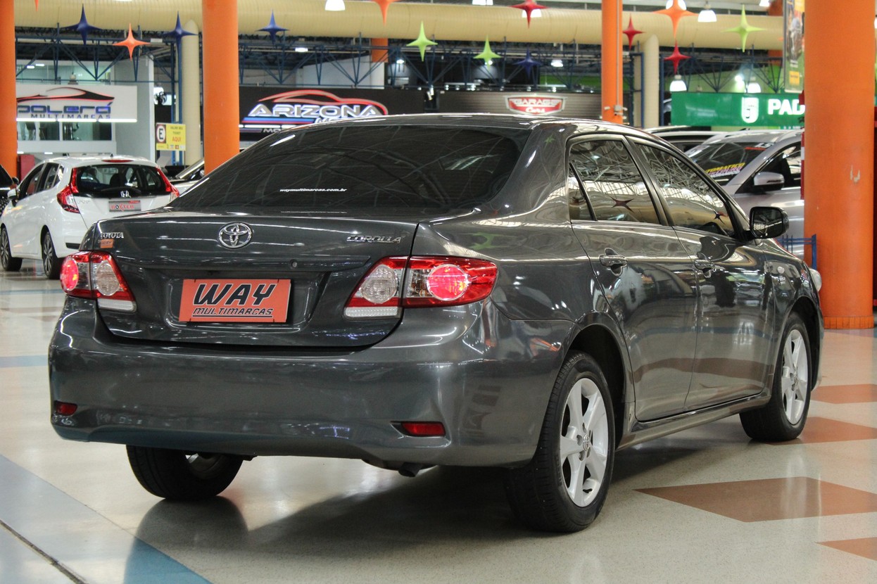 Car Image 17