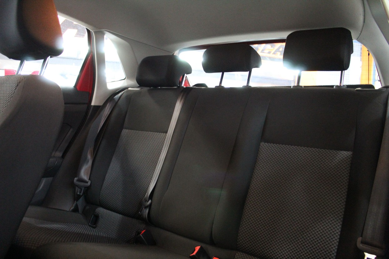 Car Image 20