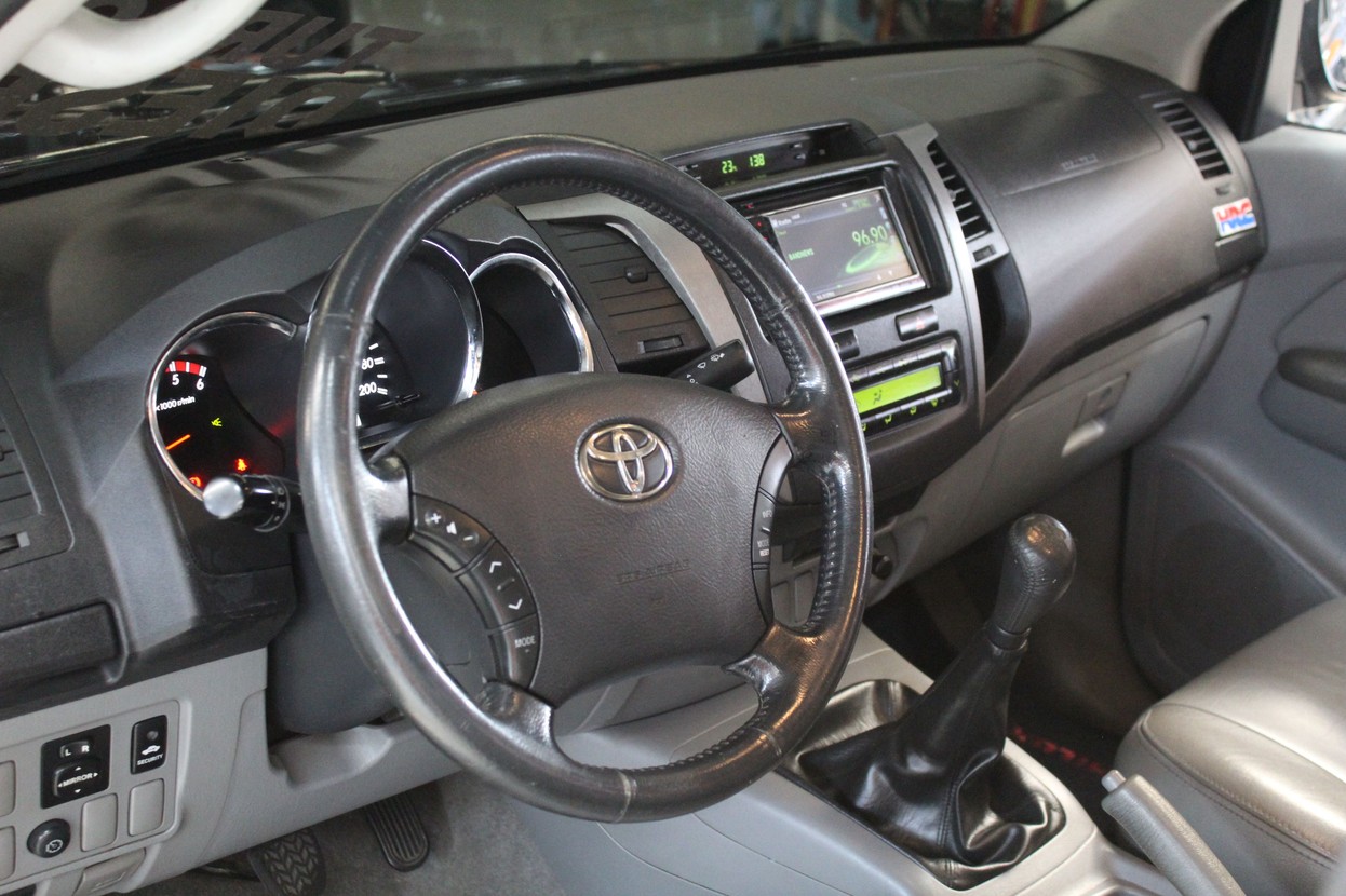 HILUX 3.0 SRV 4X2 CD 16V TURBO INTERCOOLER