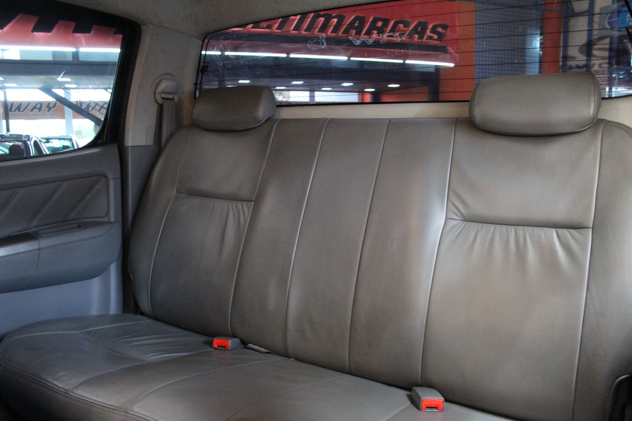 HILUX 3.0 SRV 4X2 CD 16V TURBO INTERCOOLER