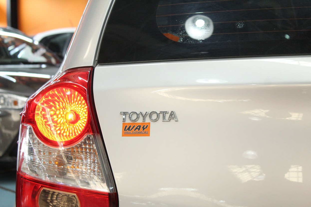 TOYOTA ETIOS