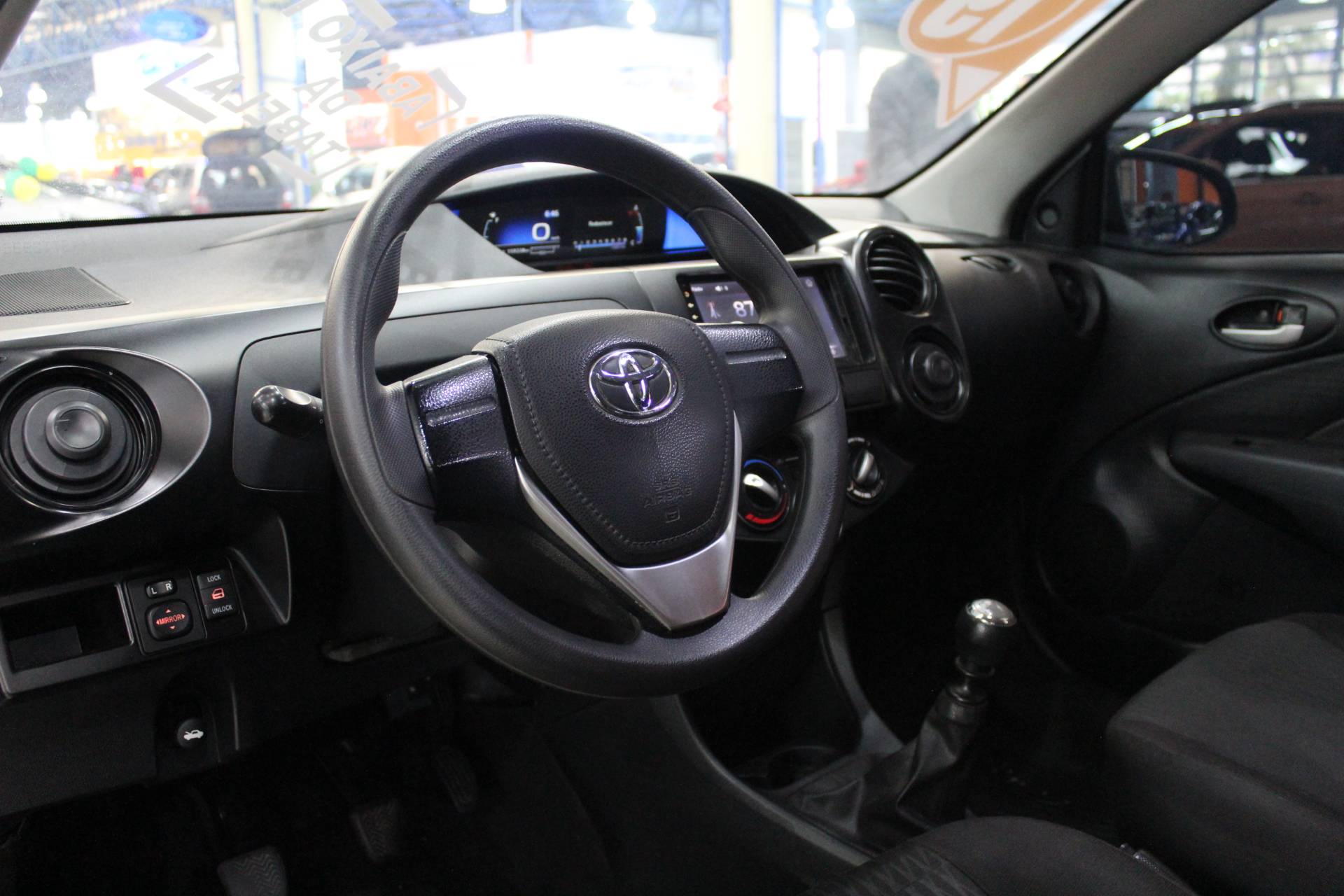 TOYOTA ETIOS
