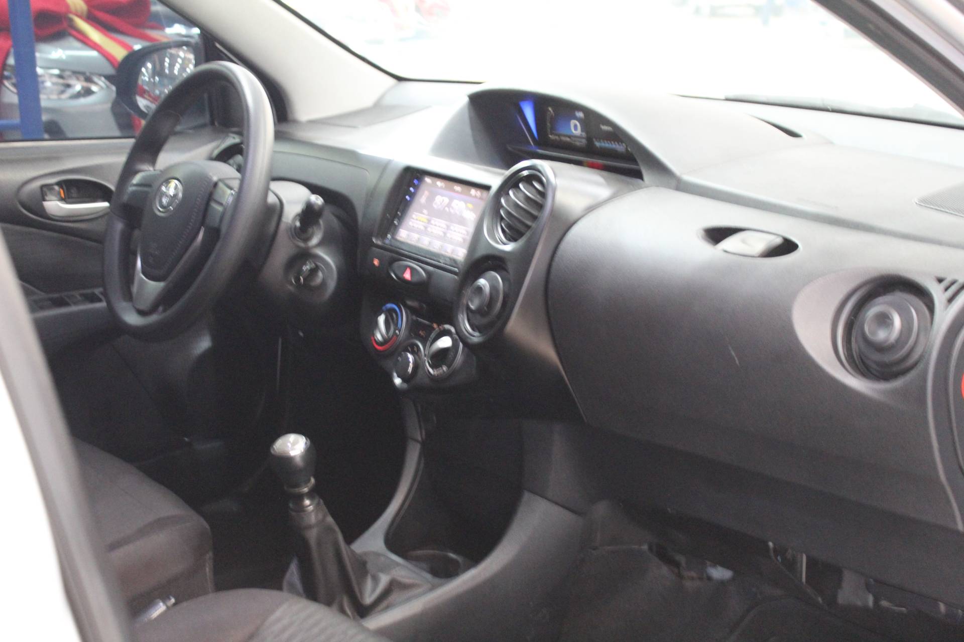 TOYOTA ETIOS