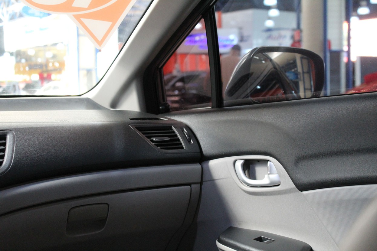 HONDA CIVIC 2.0 LXR 16V