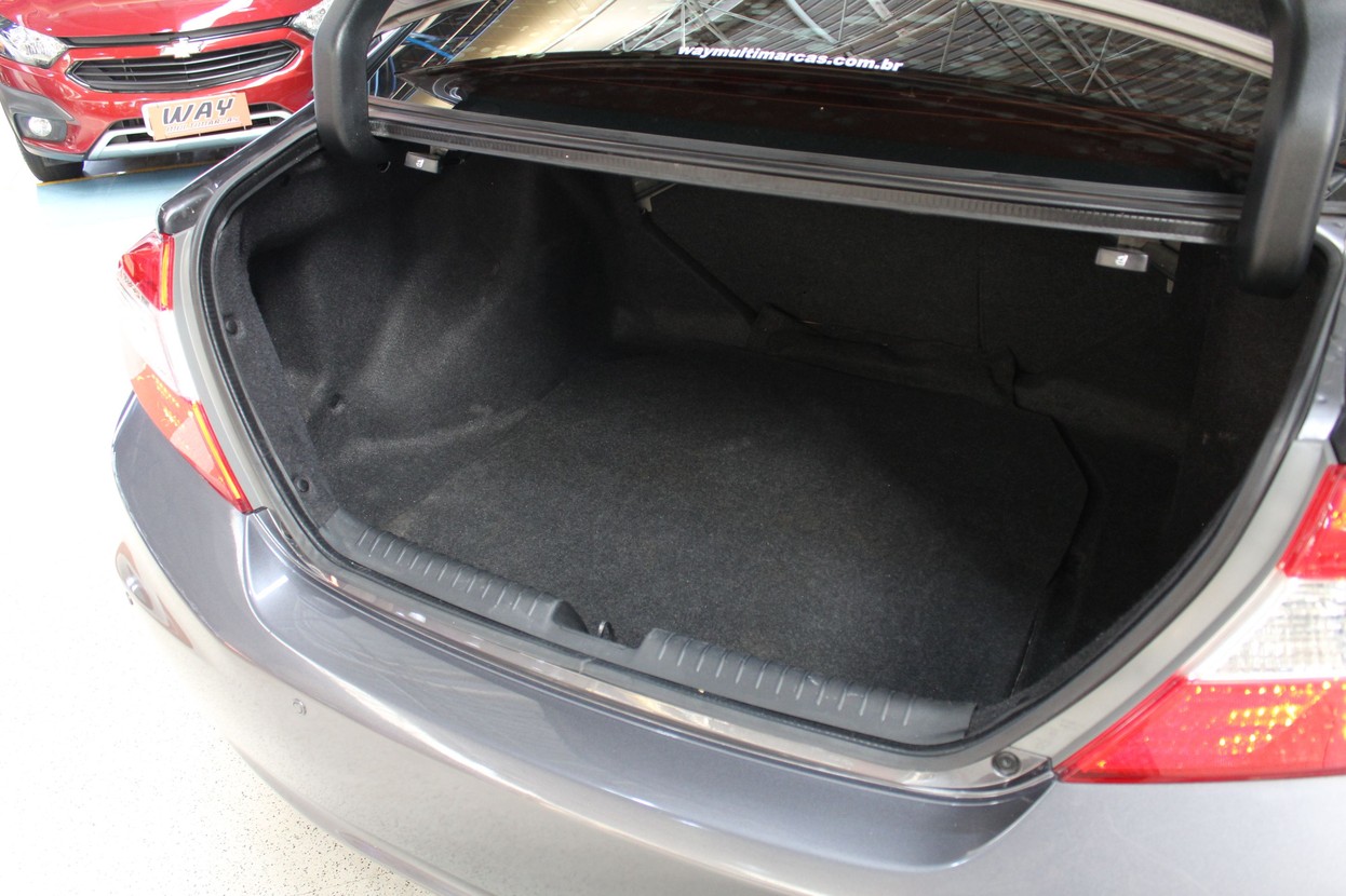 HONDA CIVIC 2.0 LXR 16V