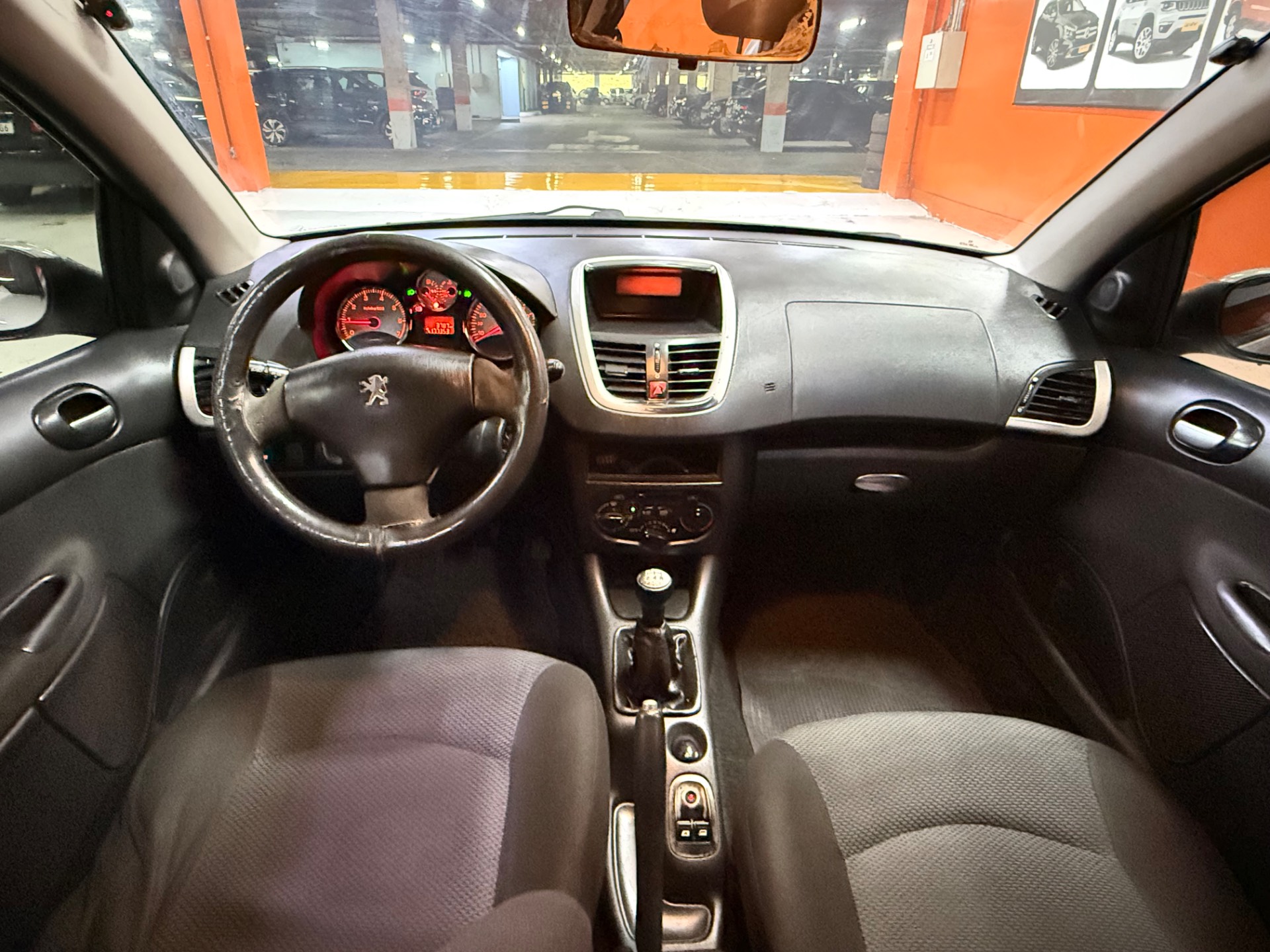 PEUGEOT 207