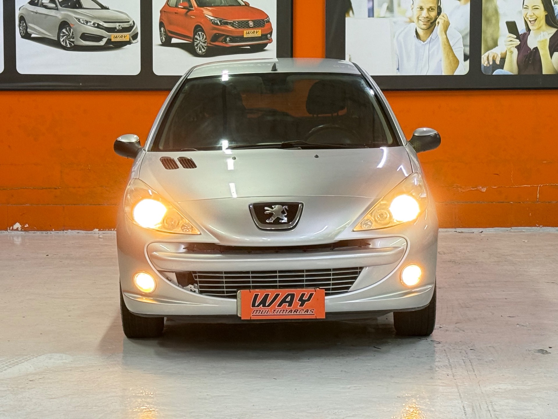 PEUGEOT 207