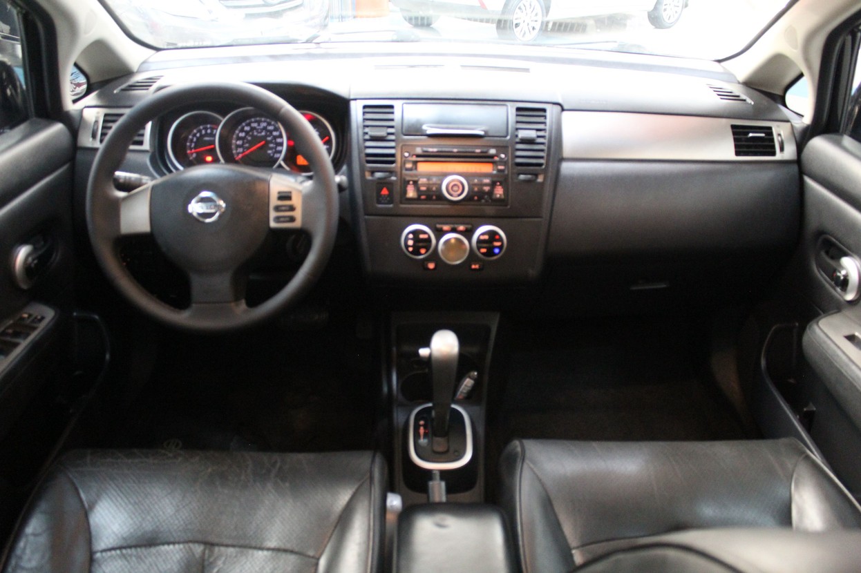 NISSAN TIIDA 1.8 SL 16V