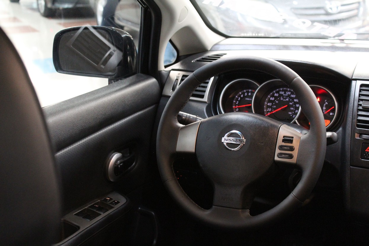 NISSAN TIIDA 1.8 SL 16V