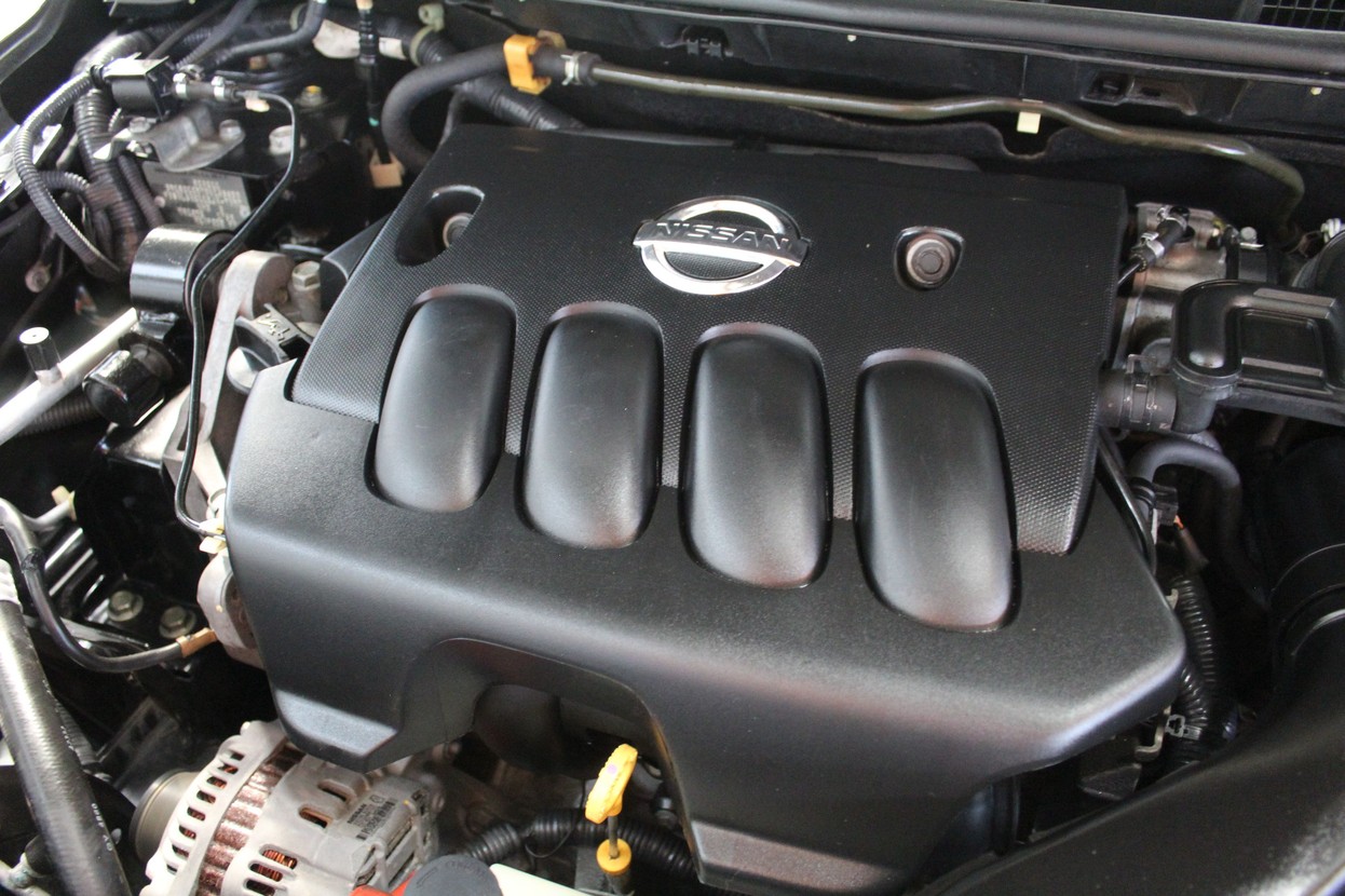 NISSAN TIIDA 1.8 SL 16V