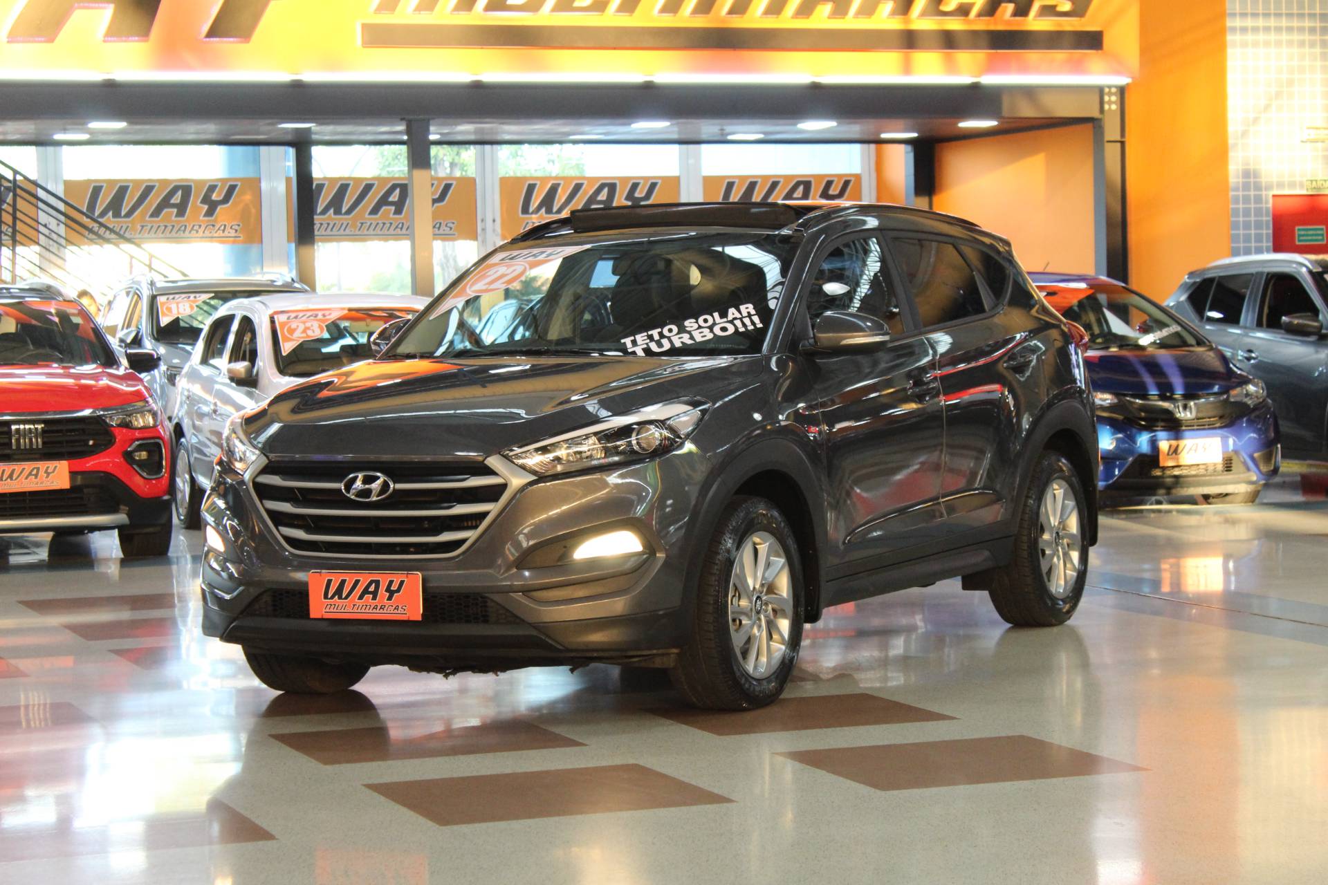 HYUNDAI TUCSON