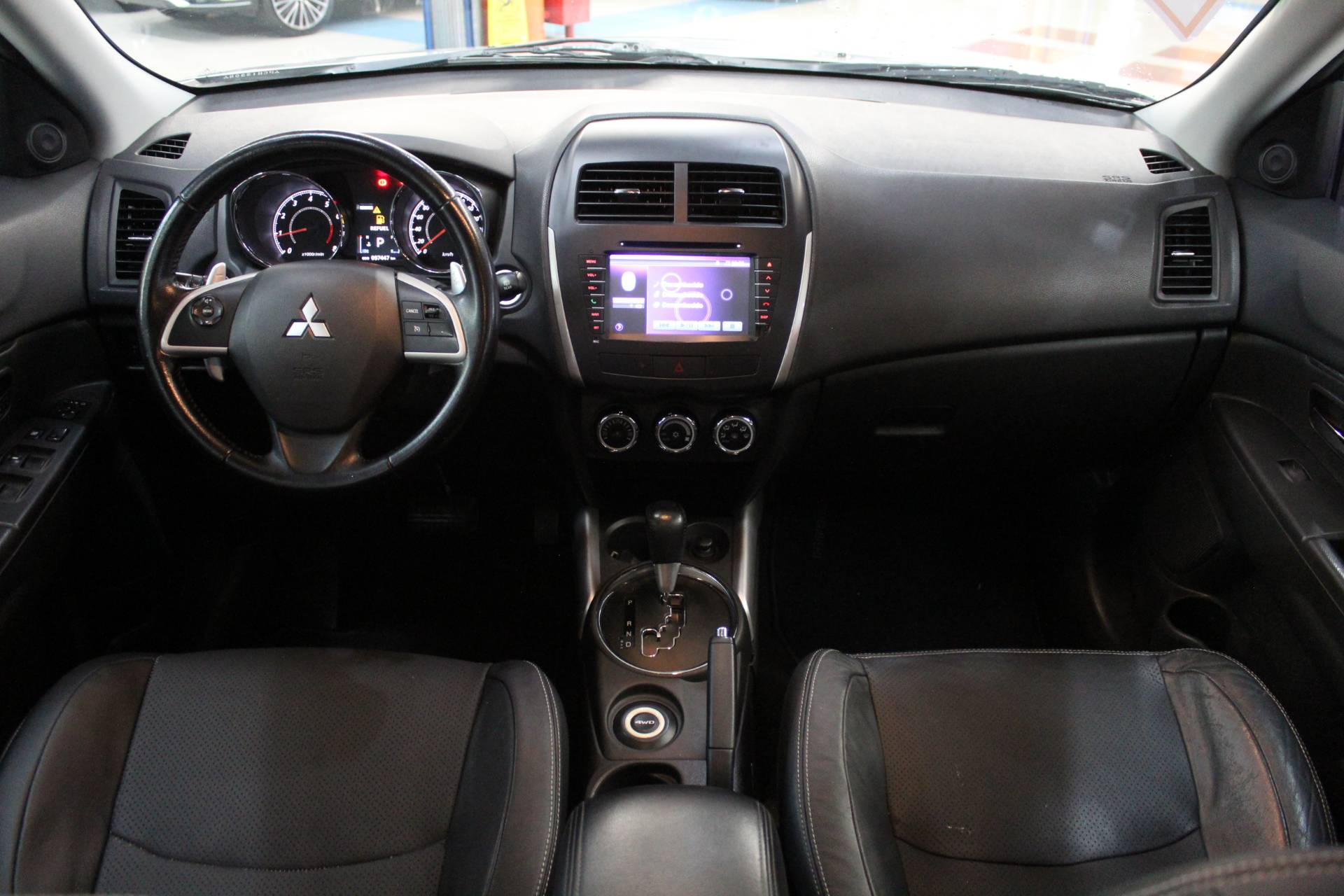 MITSUBISHI ASX