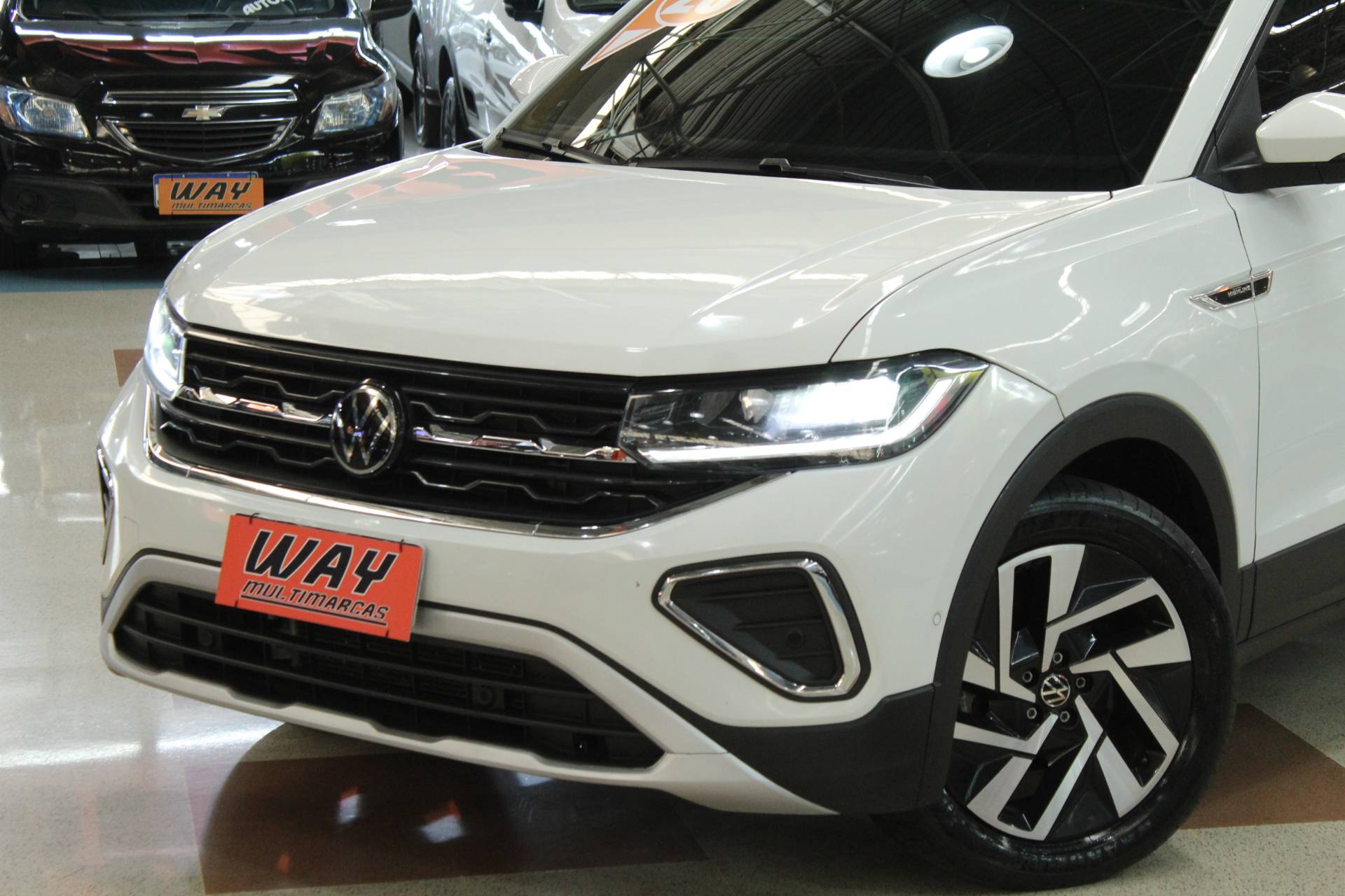VOLKSWAGEN T-CROSS