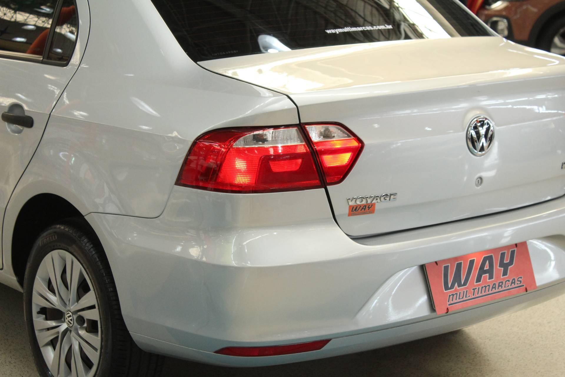 VOLKSWAGEN VOYAGE