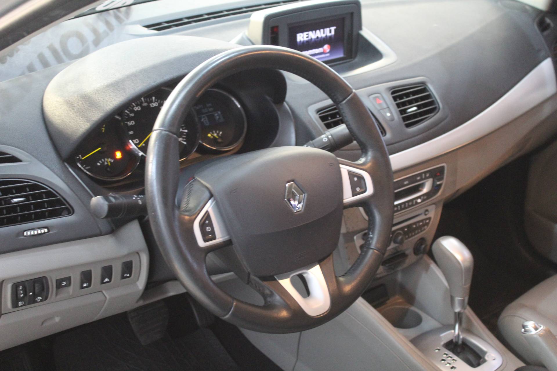 RENAULT FLUENCE