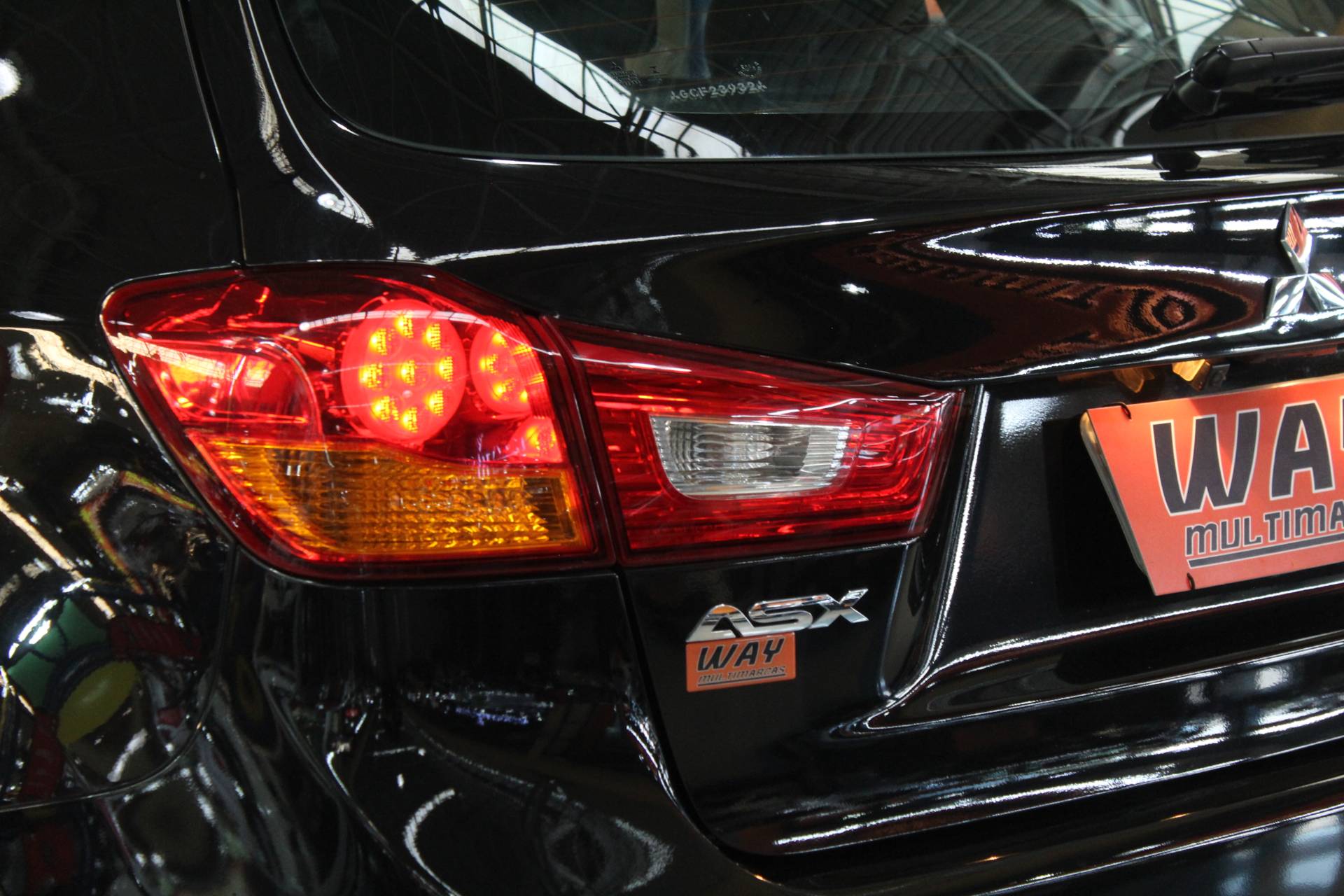 MITSUBISHI ASX