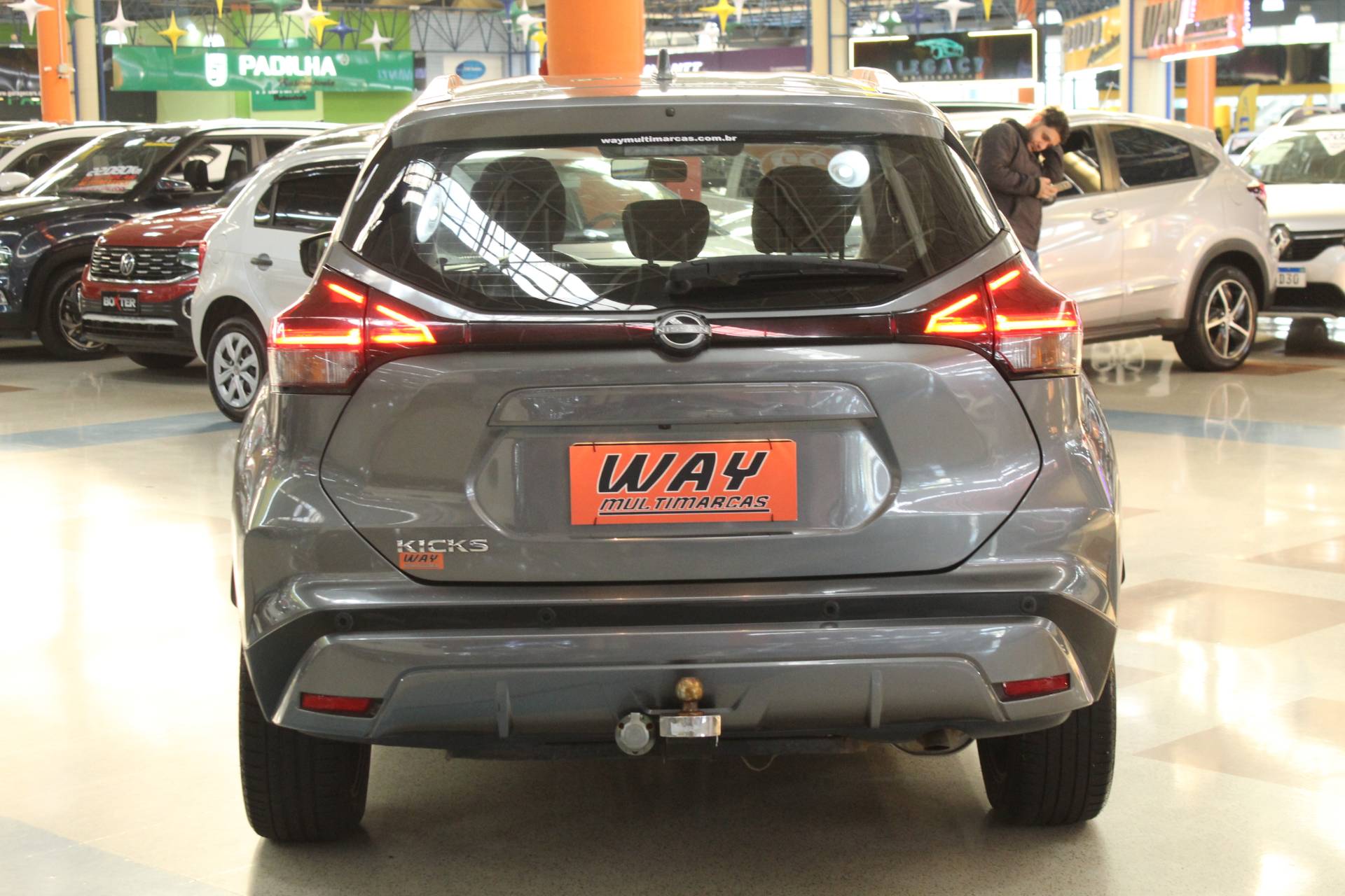 NISSAN KICKS