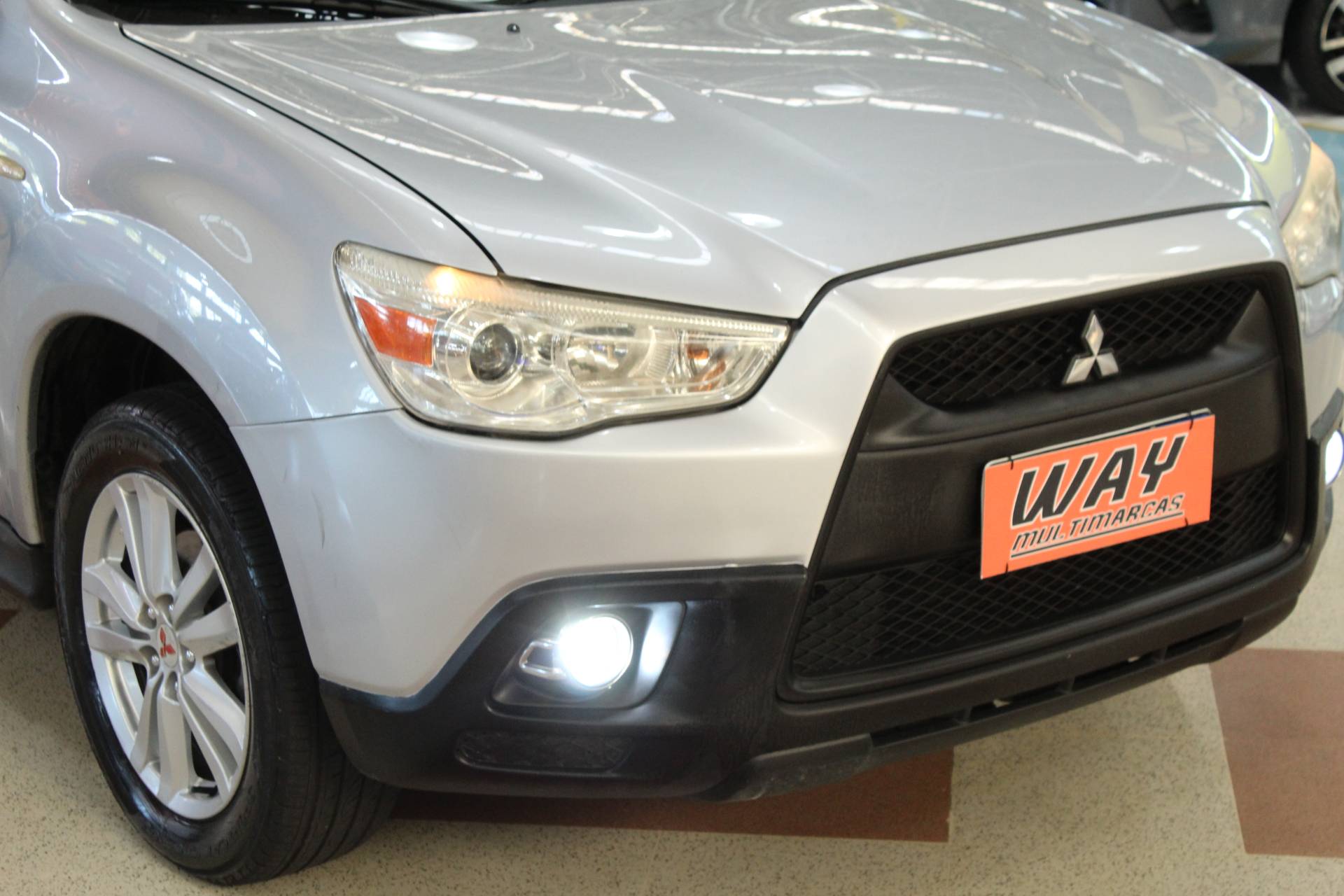 MITSUBISHI ASX