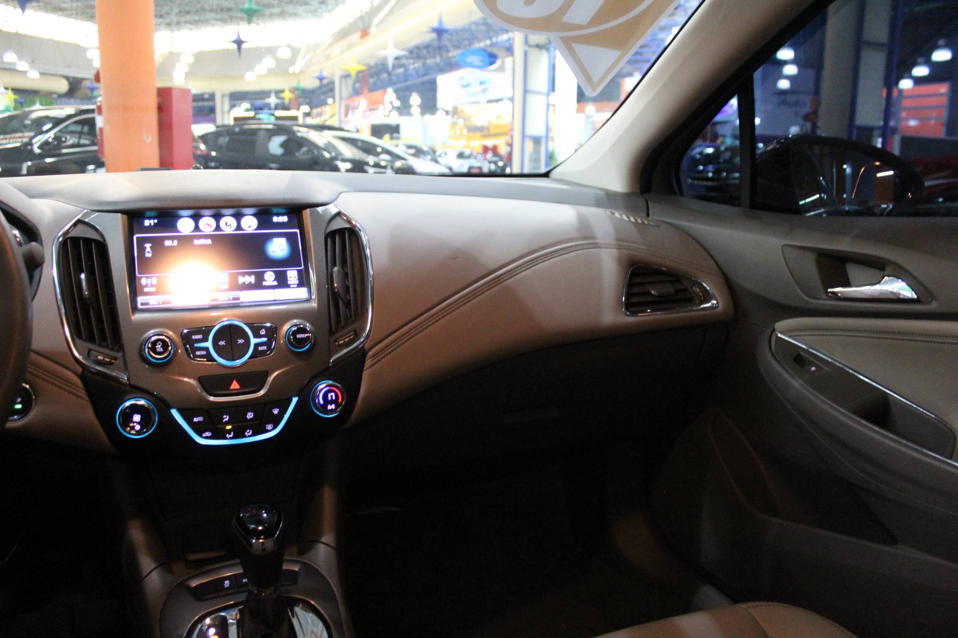 CHEVROLET CRUZE