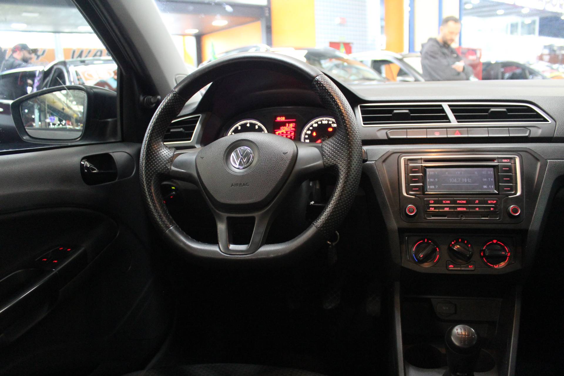 VOLKSWAGEN VOYAGE