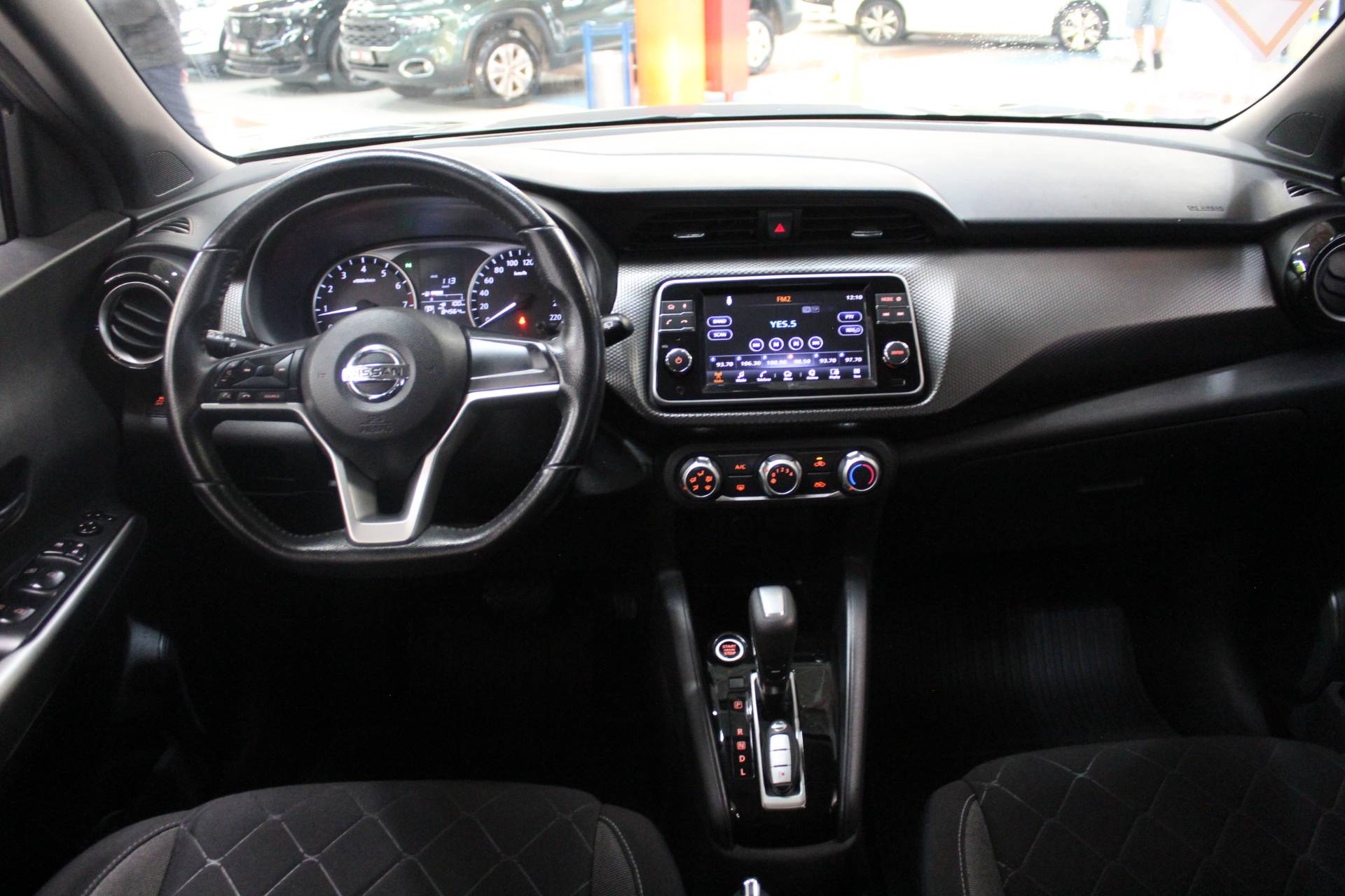 NISSAN KICKS